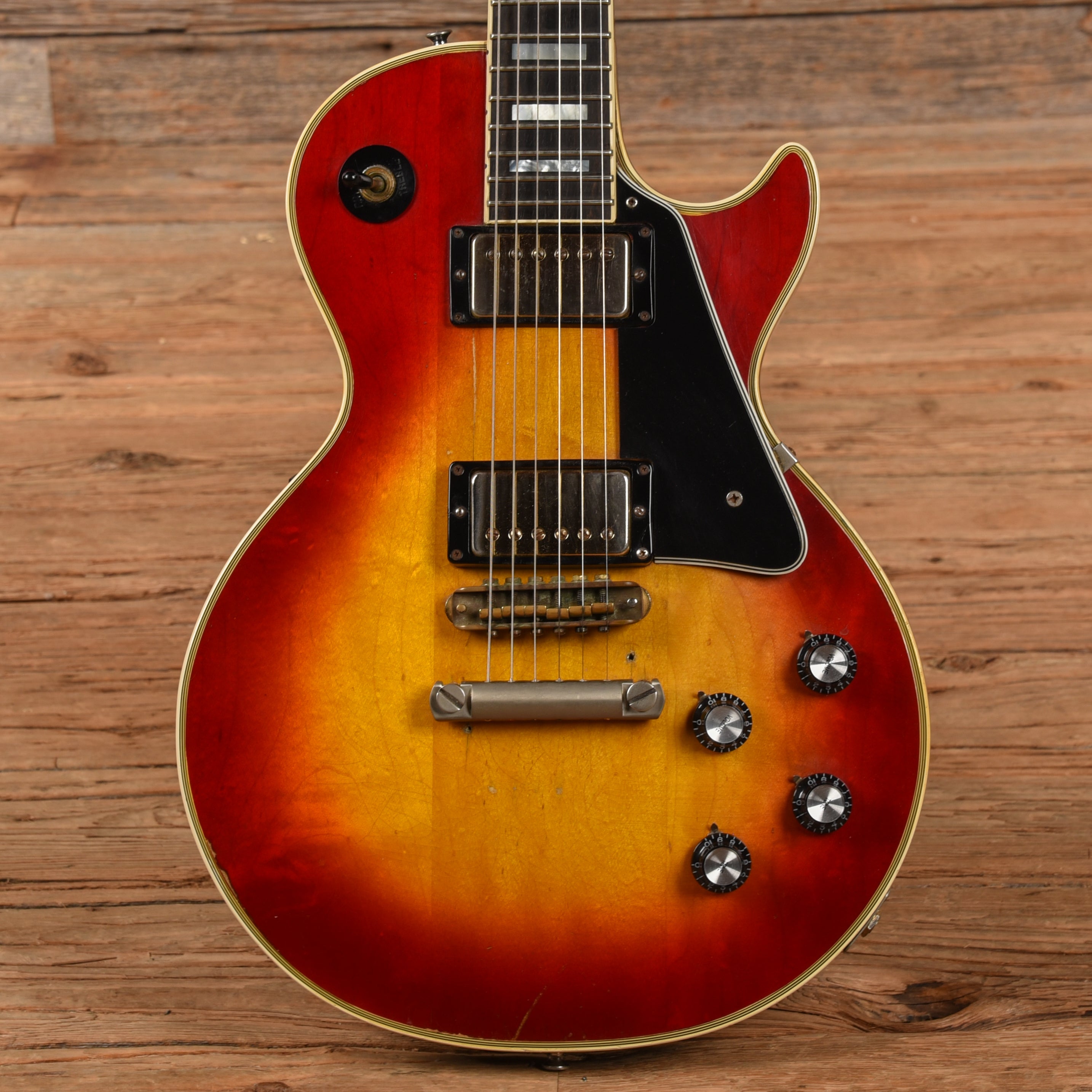 Gibson Les Paul Custom Cherry Sunburst 1972 Electric Guitars / Solid Body