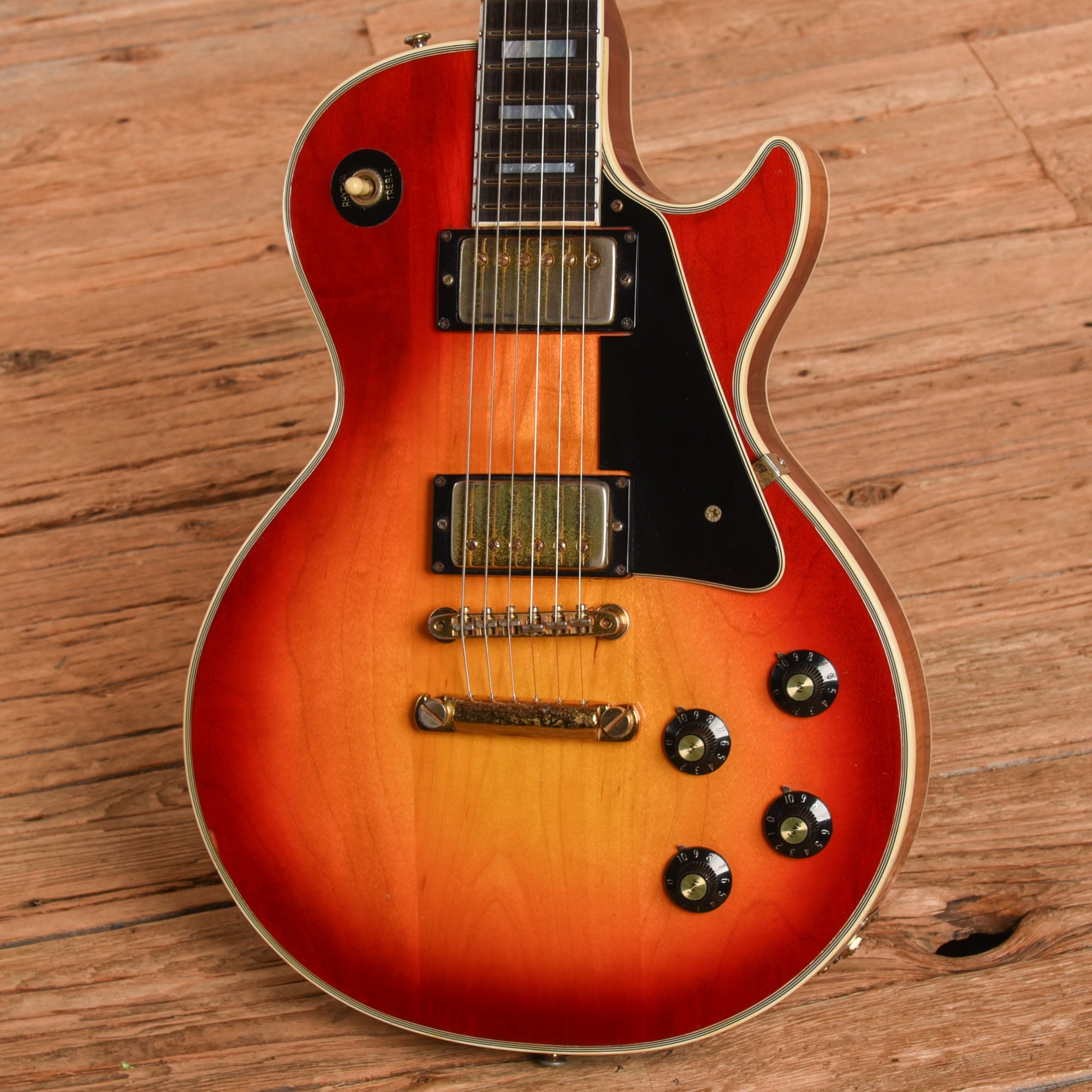 Gibson Les Paul Custom Cherry Sunburst 1974 Electric Guitars / Solid Body