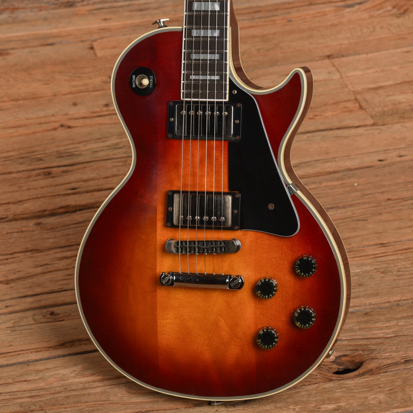 Gibson Les Paul Custom Cherry Sunburst 1982 Electric Guitars / Solid Body