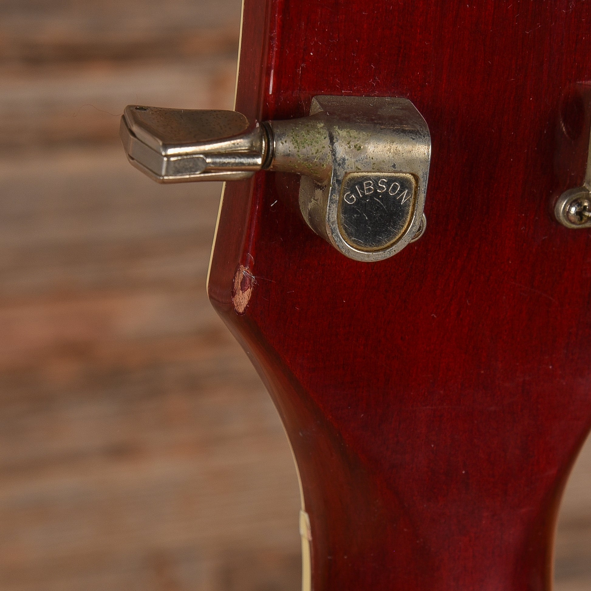 Gibson Les Paul Custom Cherry Sunburst 1982 Electric Guitars / Solid Body