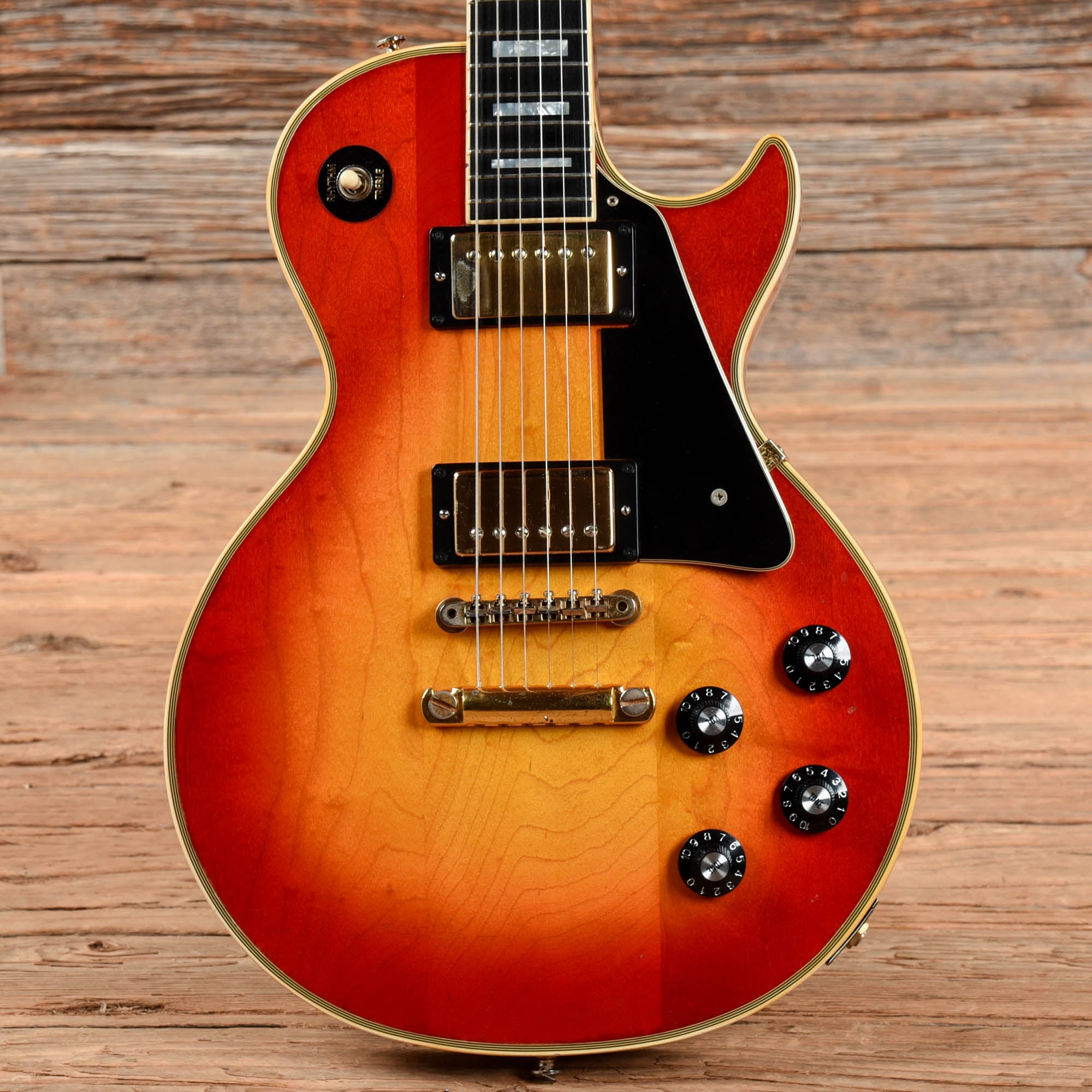 Gibson Les Paul Custom Sunburst 1972 Electric Guitars / Solid Body