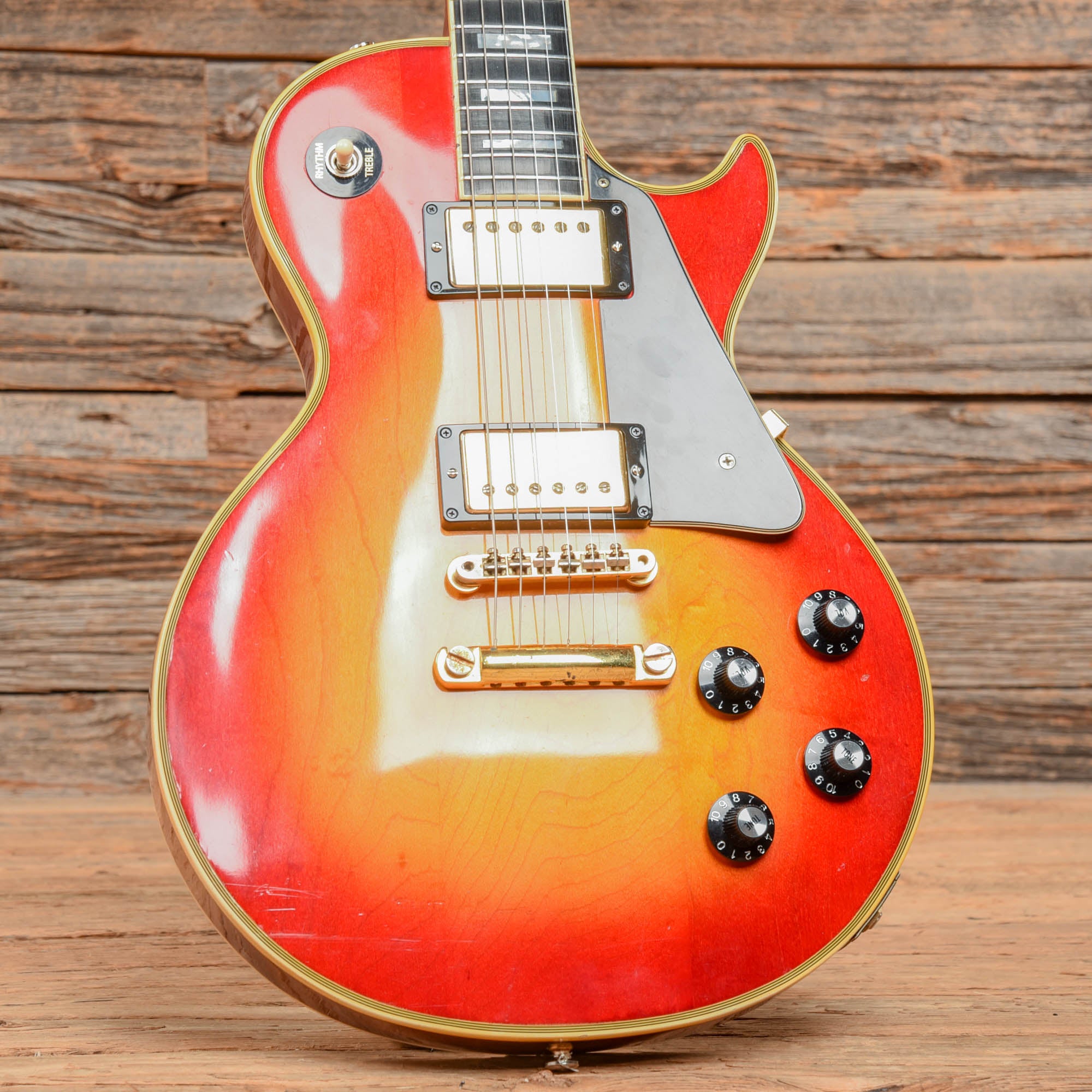 Gibson Les Paul Custom Sunburst 1972 Electric Guitars / Solid Body
