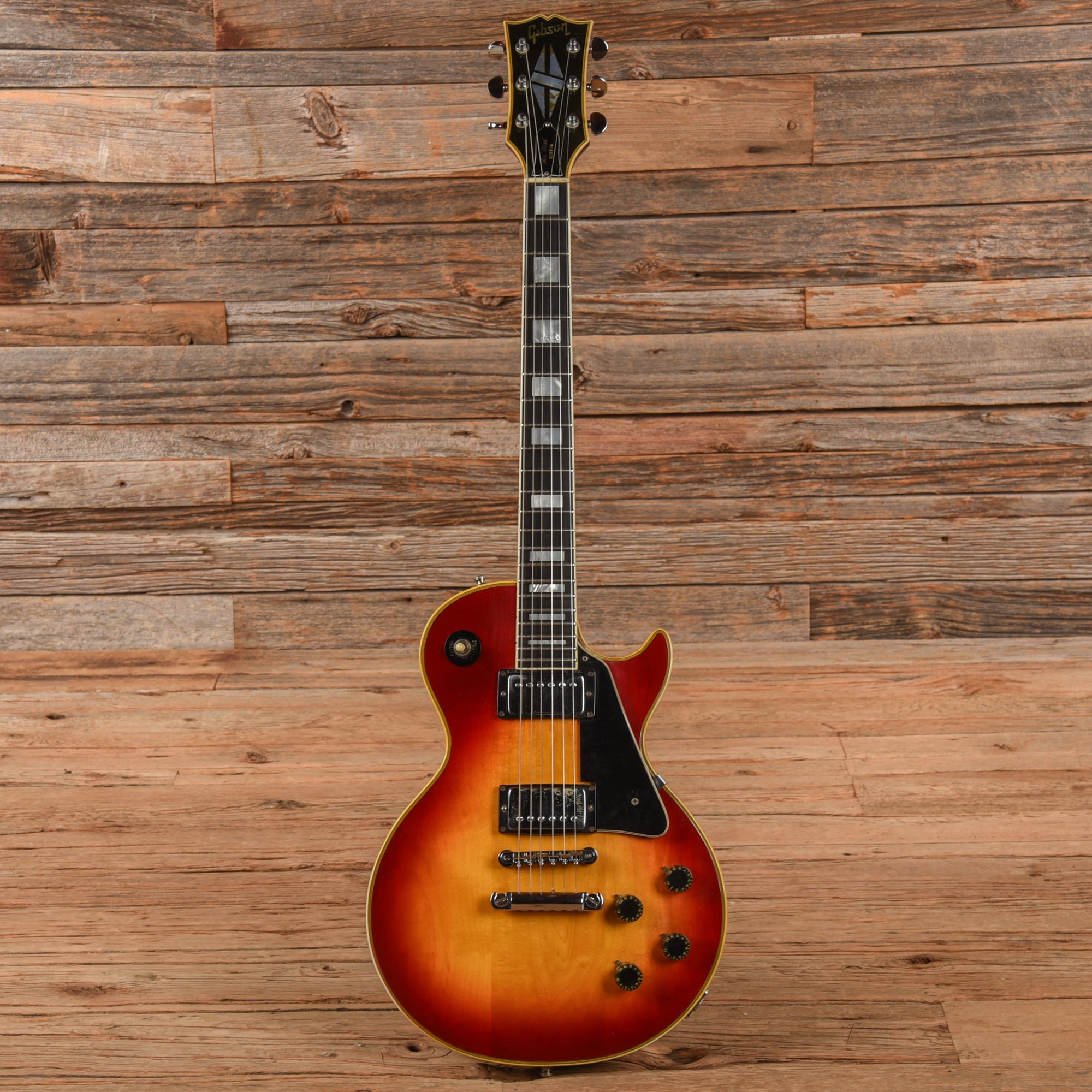 Gibson Les Paul Custom Sunburst 1972 Electric Guitars / Solid Body