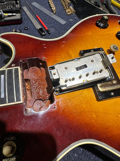 Gibson Les Paul Custom Sunburst 1973 Electric Guitars / Solid Body