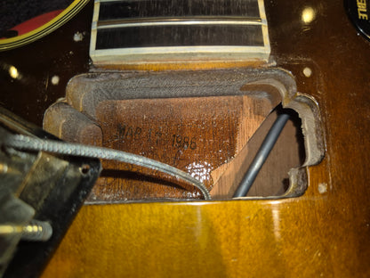 Gibson Les Paul Custom Sunburst 1986 LEFTY Electric Guitars / Solid Body