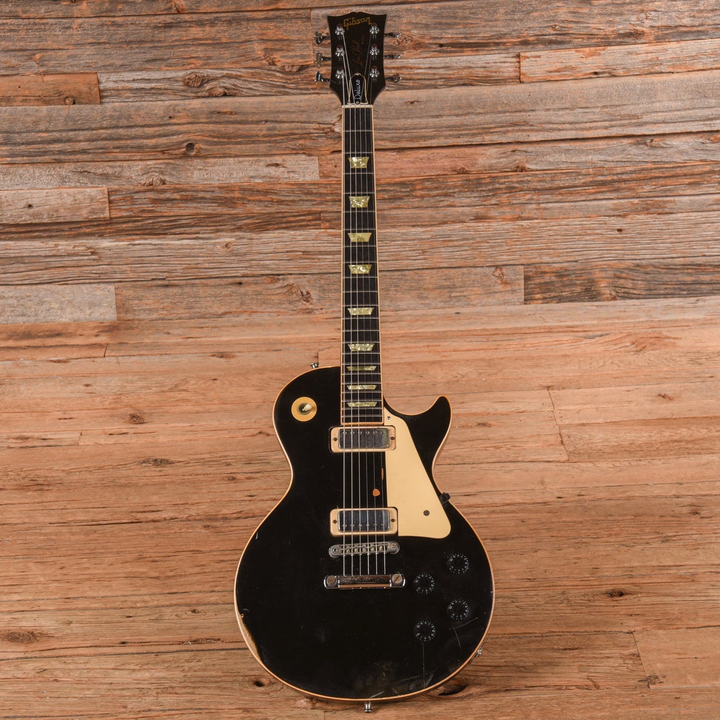 Gibson Les Paul Deluxe Black 1977 Electric Guitars / Solid Body