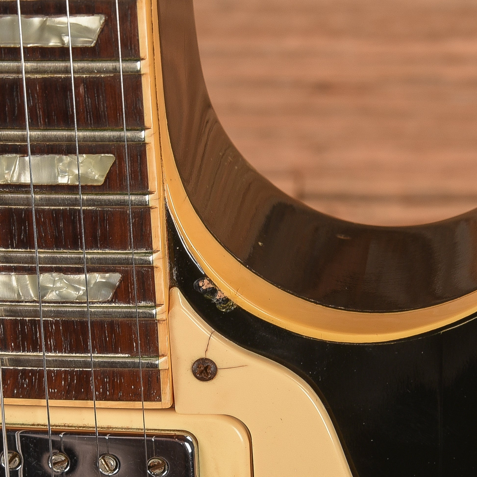 Gibson Les Paul Deluxe Black 1980 Electric Guitars / Solid Body