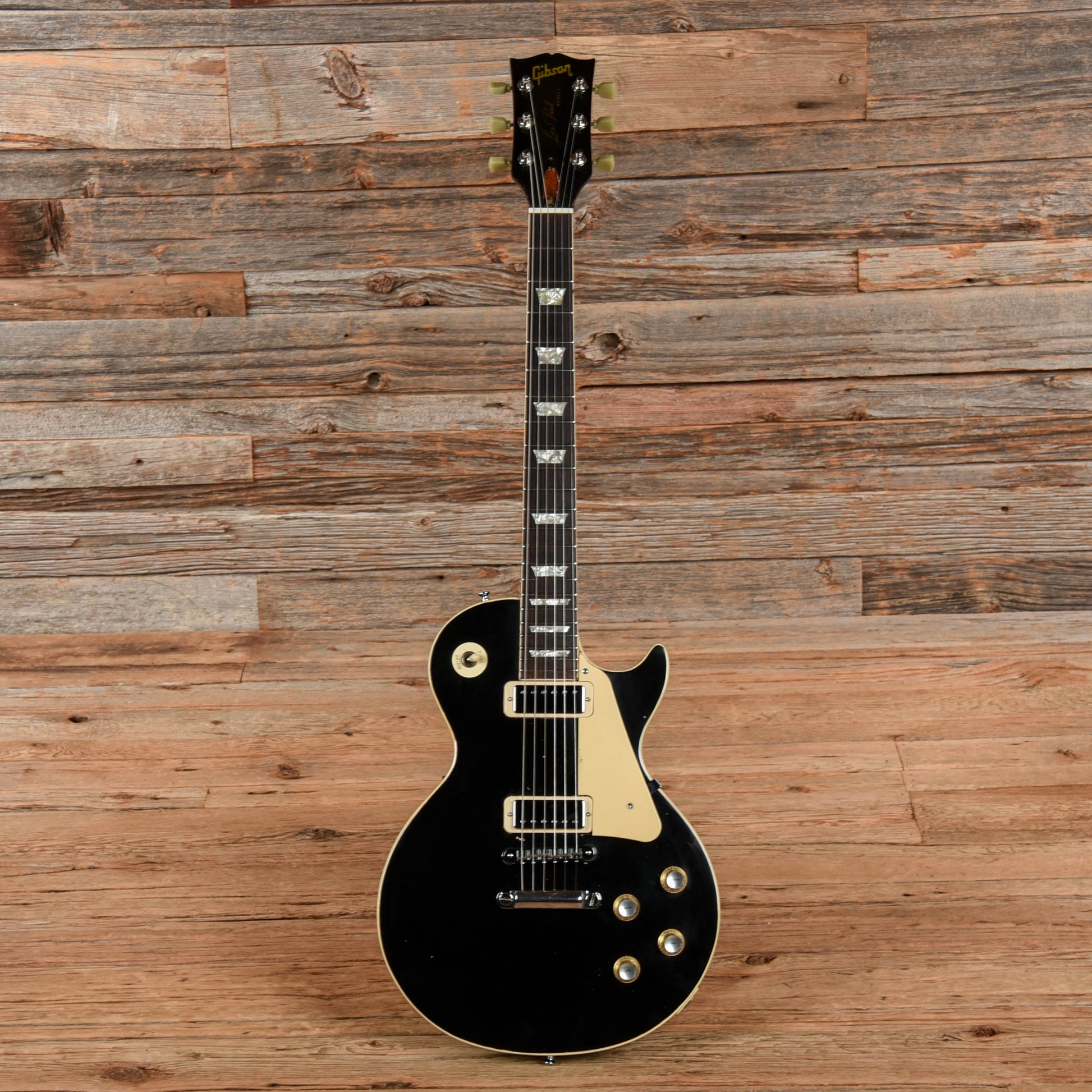 Gibson Les Paul Deluxe Black Refin 1970s Electric Guitars / Solid Body