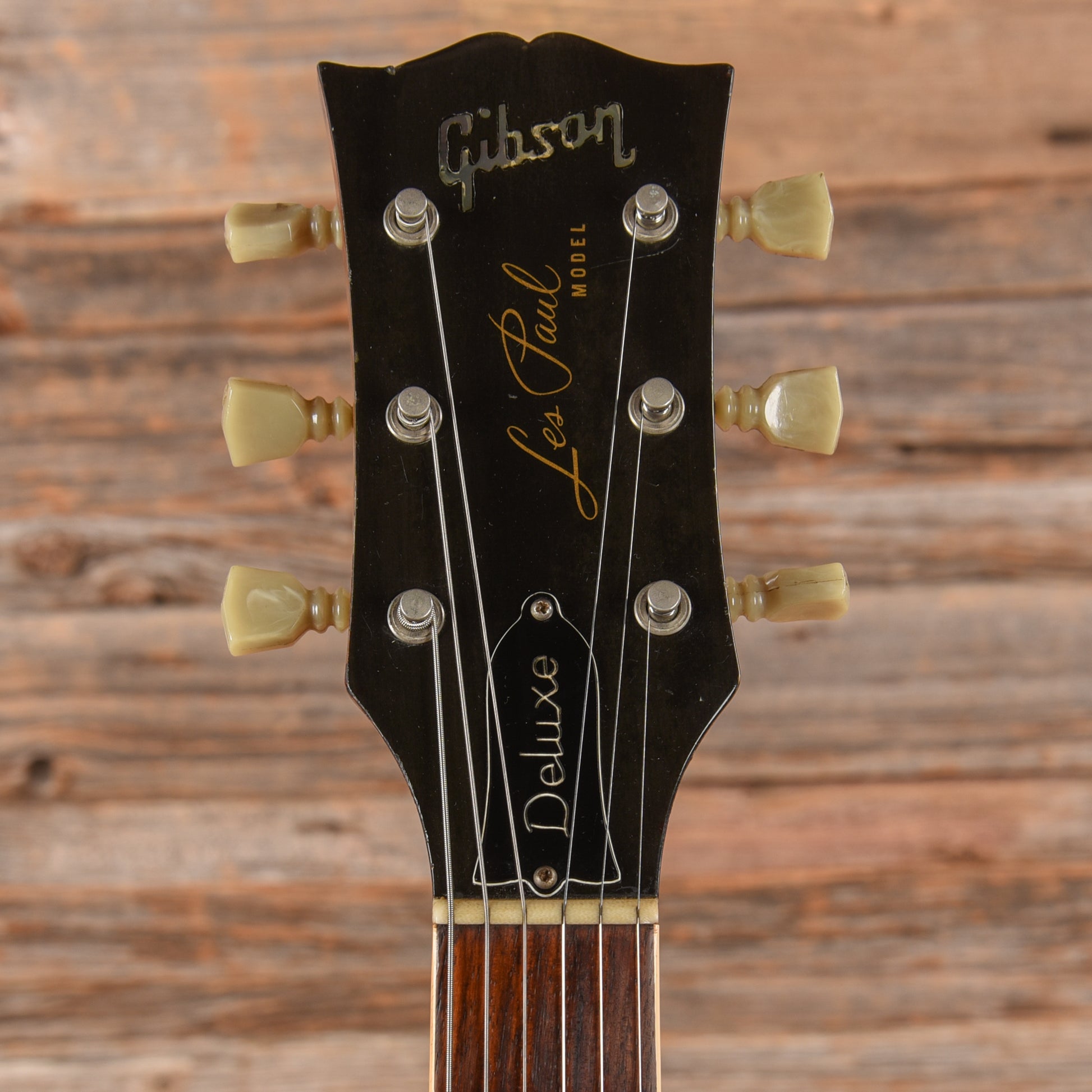Gibson Les Paul Deluxe Cherry Sunburst 1974 Electric Guitars / Solid Body
