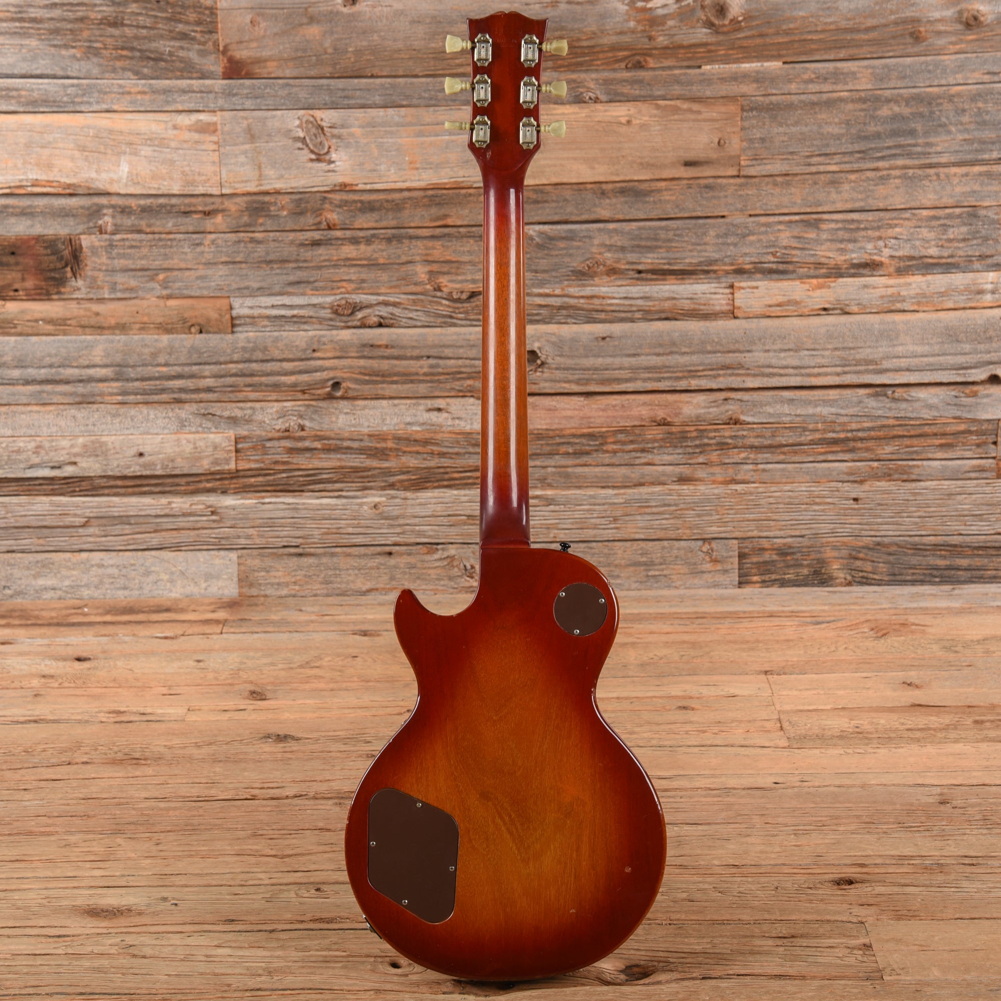 Gibson Les Paul Deluxe Cherry Sunburst 1974 Electric Guitars / Solid Body