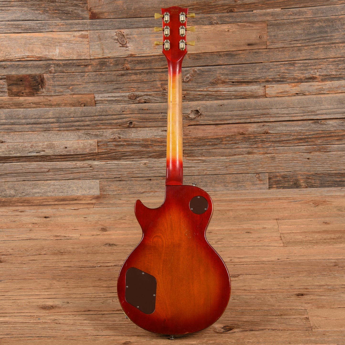 Gibson Les Paul Deluxe Cherry Sunburst 1976 Electric Guitars / Solid Body