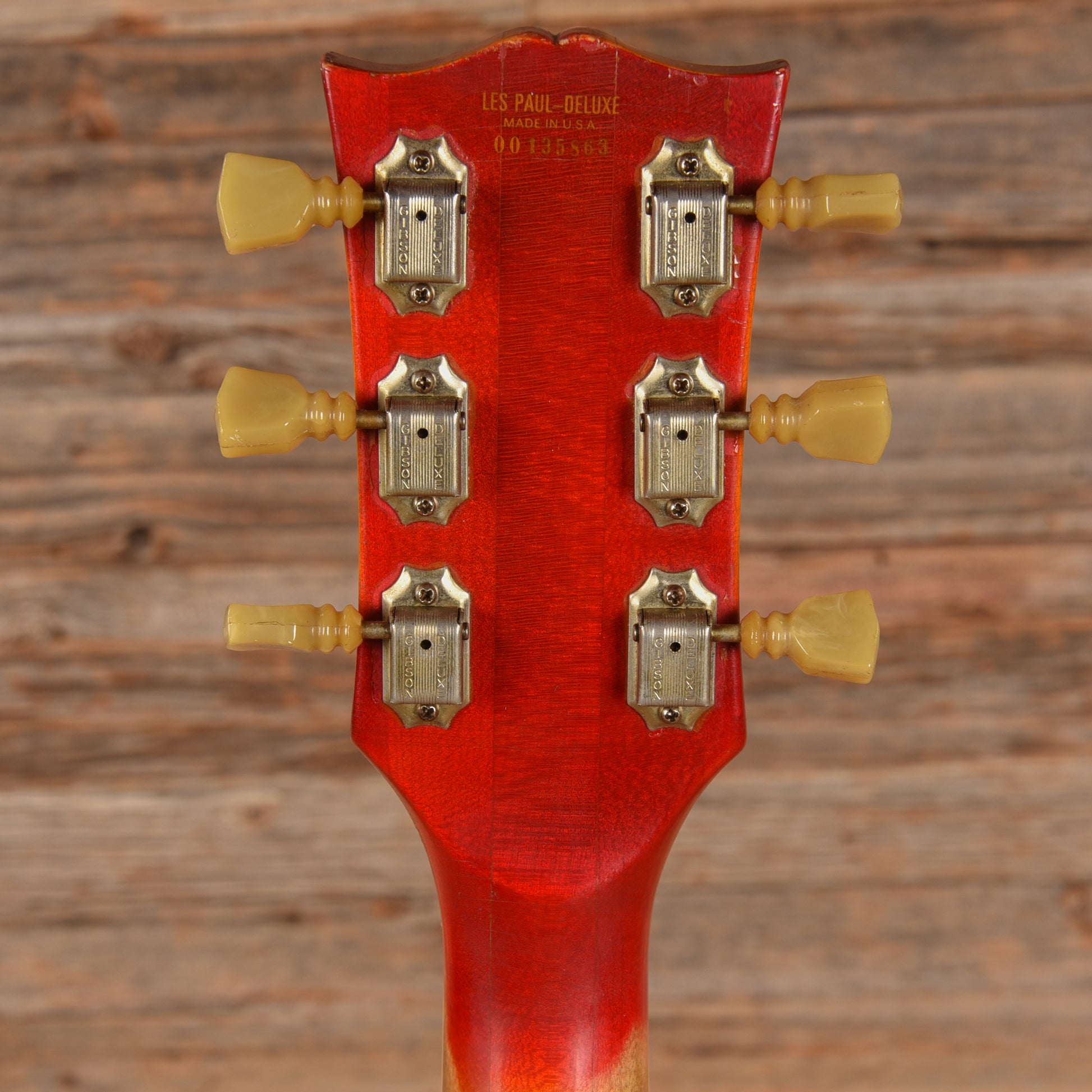 Gibson Les Paul Deluxe Cherry Sunburst 1976 Electric Guitars / Solid Body