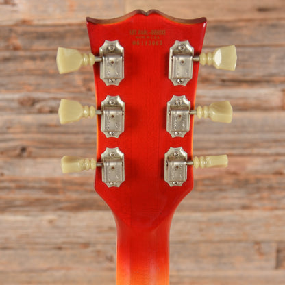 Gibson Les Paul Deluxe Cherry Sunburst 1977 Electric Guitars / Solid Body