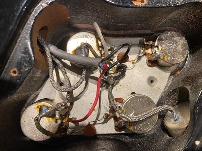 Gibson Les Paul Deluxe Ebony 1980 Electric Guitars / Solid Body