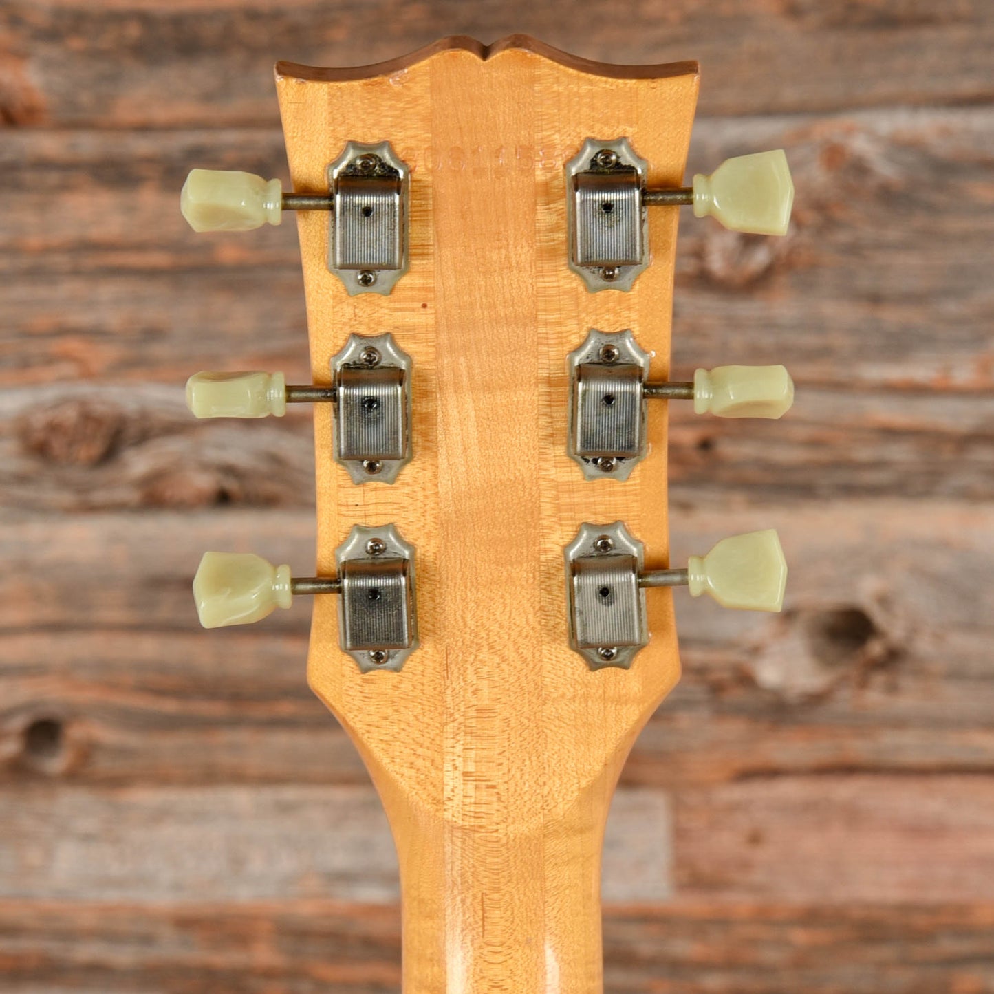 Gibson Les Paul Deluxe Goldtop 1981 Electric Guitars / Solid Body
