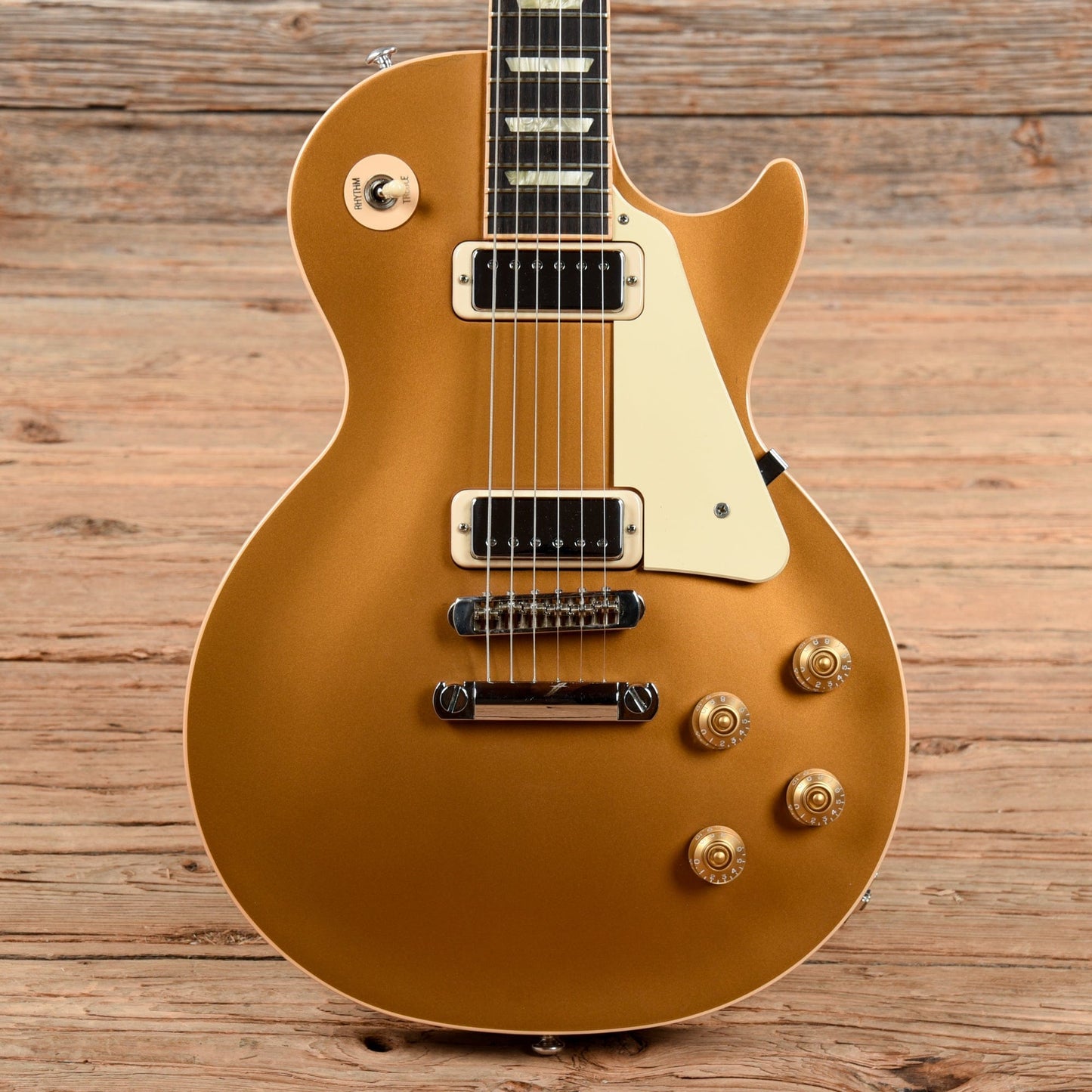 Gibson Les Paul Deluxe Goldtop 2012 Electric Guitars / Solid Body