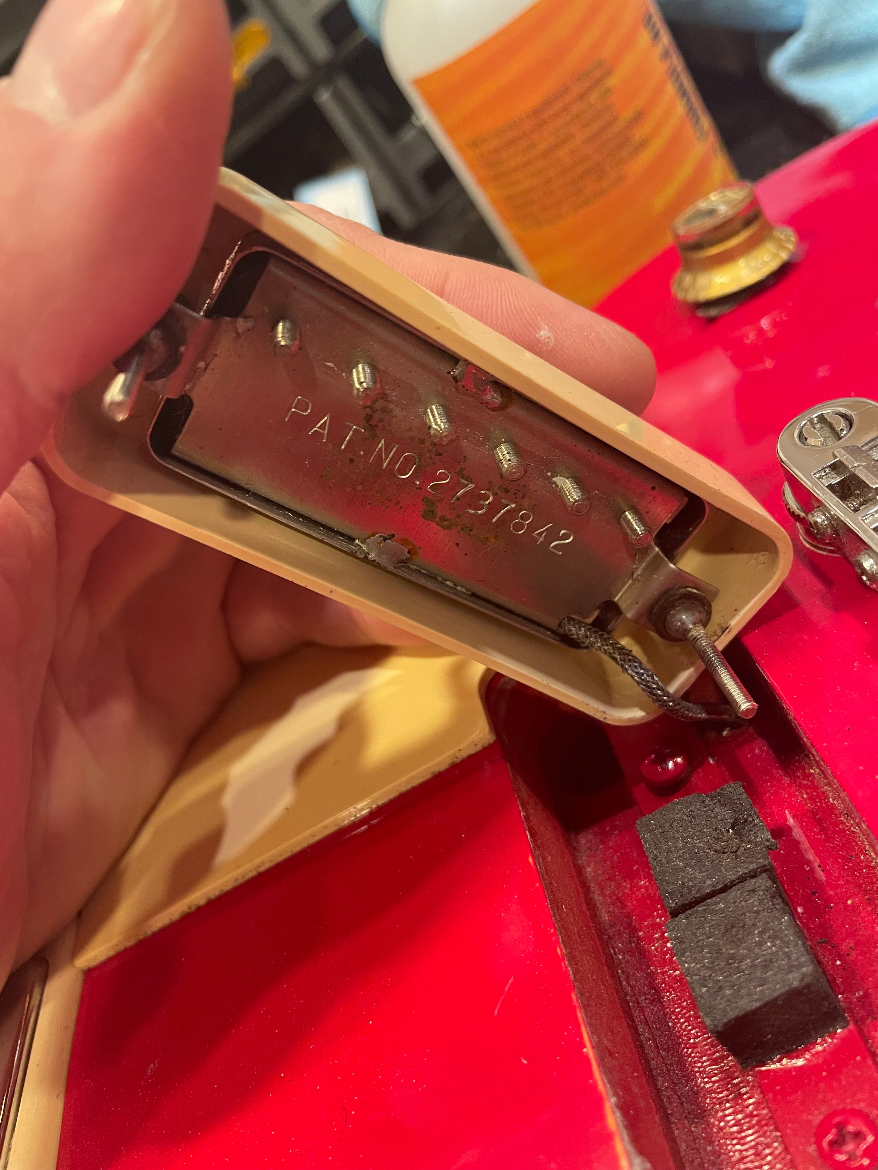 Gibson Les Paul Deluxe Red Refin 1975 Electric Guitars / Solid Body