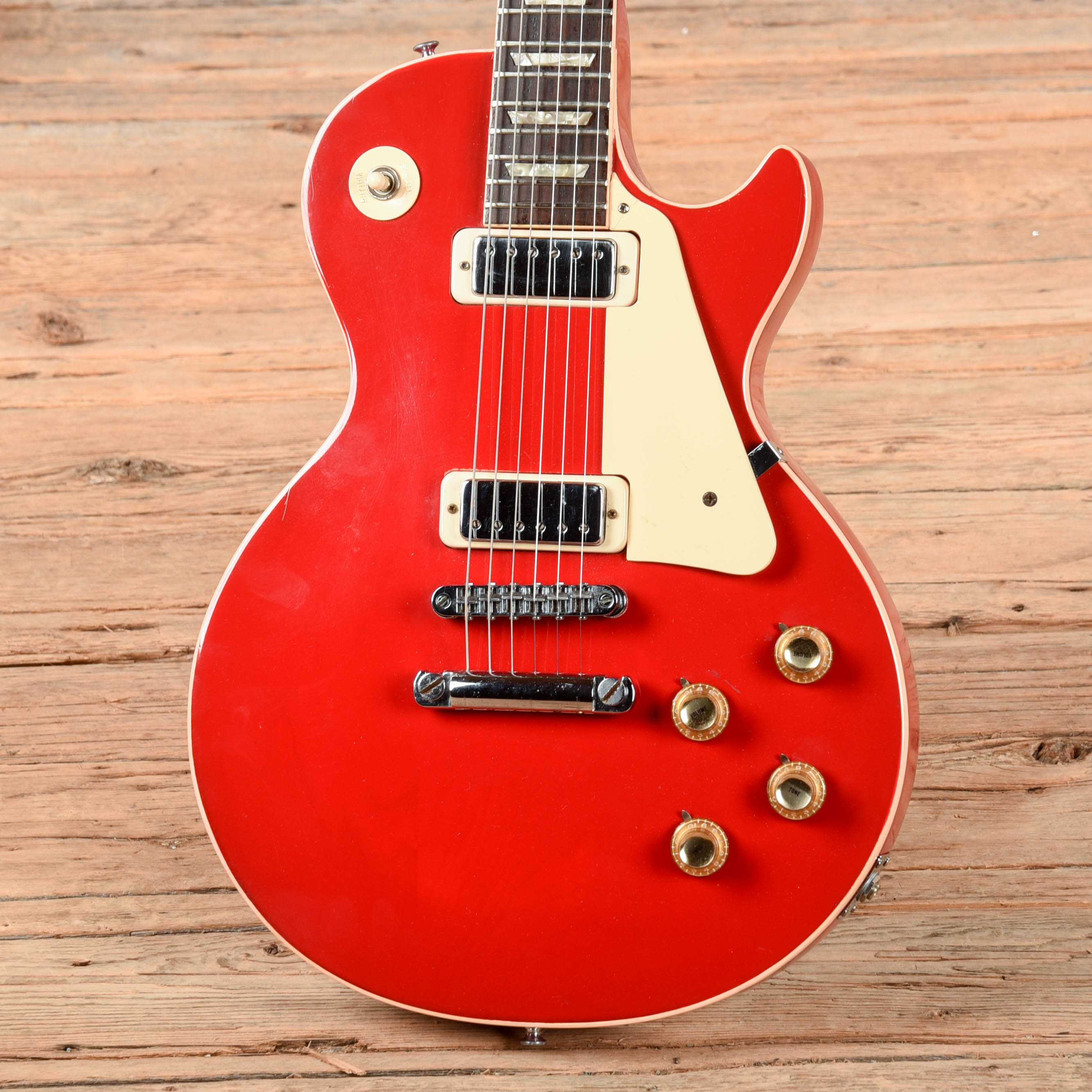 Gibson Les Paul Deluxe Red Refin 1975 Electric Guitars / Solid Body