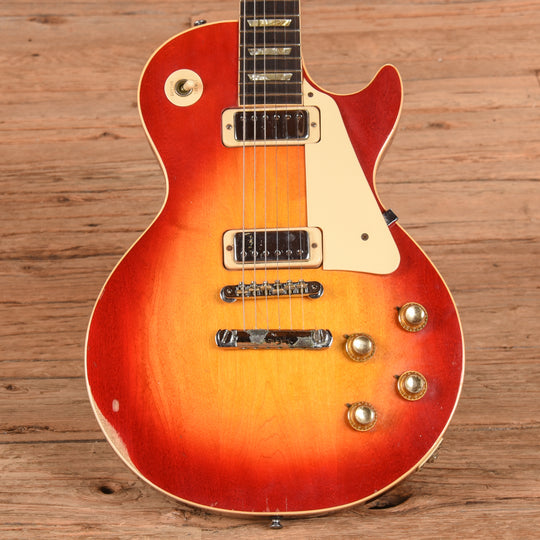 Gibson Les Paul Deluxe Sunburst 1973 Electric Guitars / Solid Body