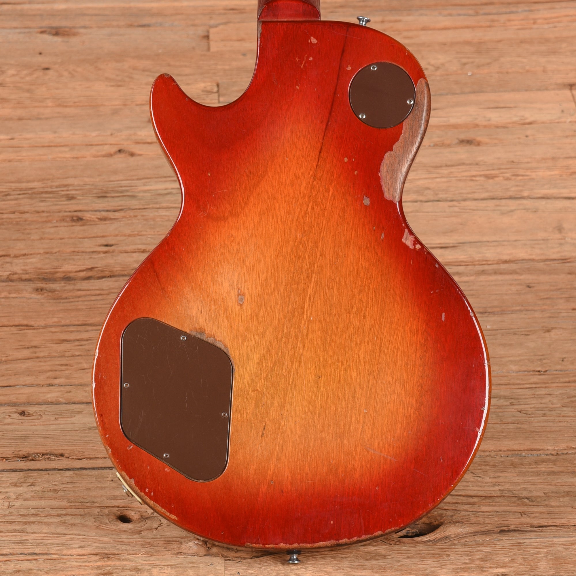 Gibson Les Paul Deluxe Sunburst 1973 Electric Guitars / Solid Body