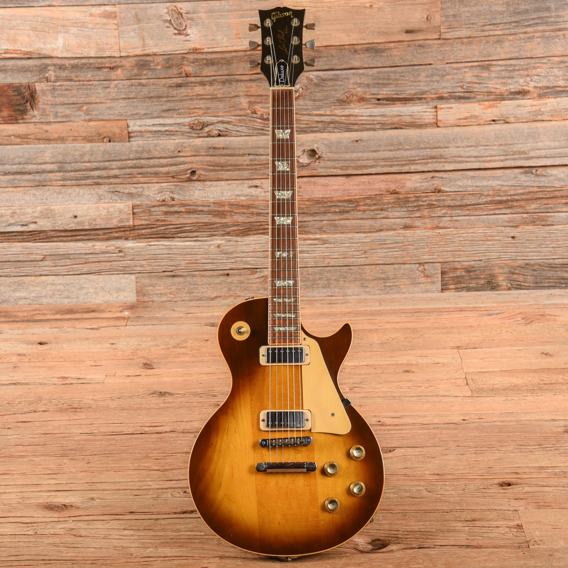 Gibson Les Paul Deluxe Sunburst 1978 Electric Guitars / Solid Body