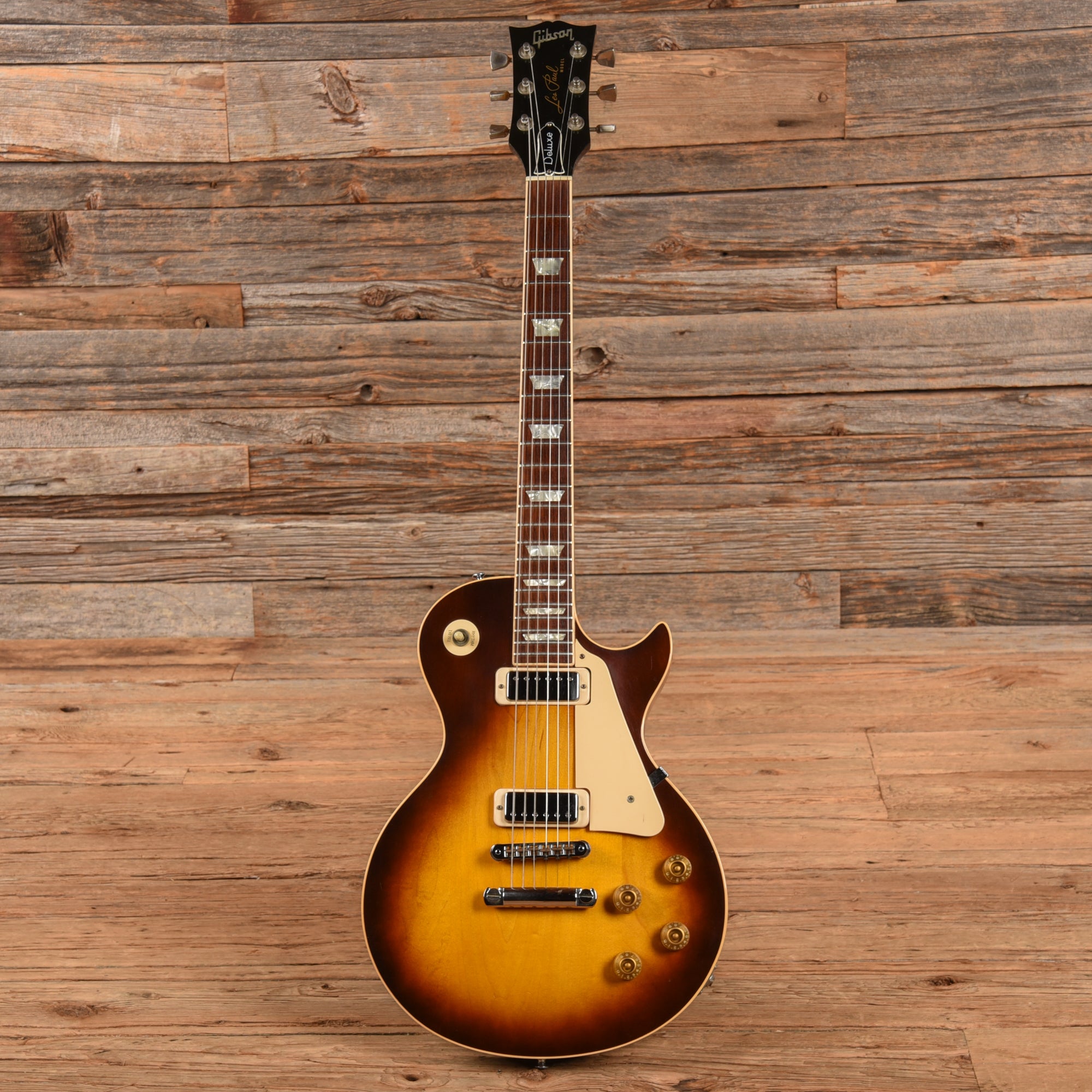Gibson Les Paul Deluxe Sunburst 1980 Electric Guitars / Solid Body