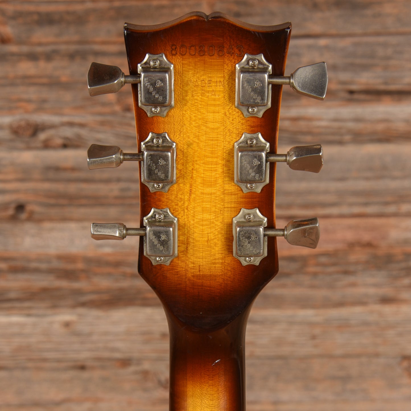 Gibson Les Paul Deluxe Sunburst 1980 Electric Guitars / Solid Body