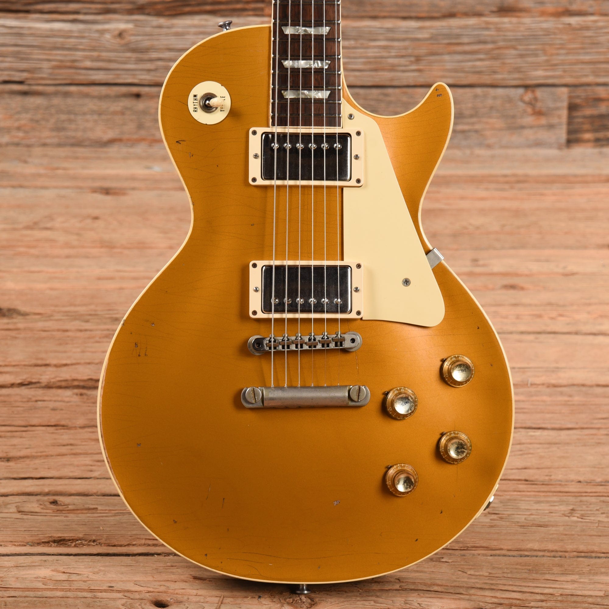 Gibson Les Paul Goldtop 1969 Electric Guitars / Solid Body
