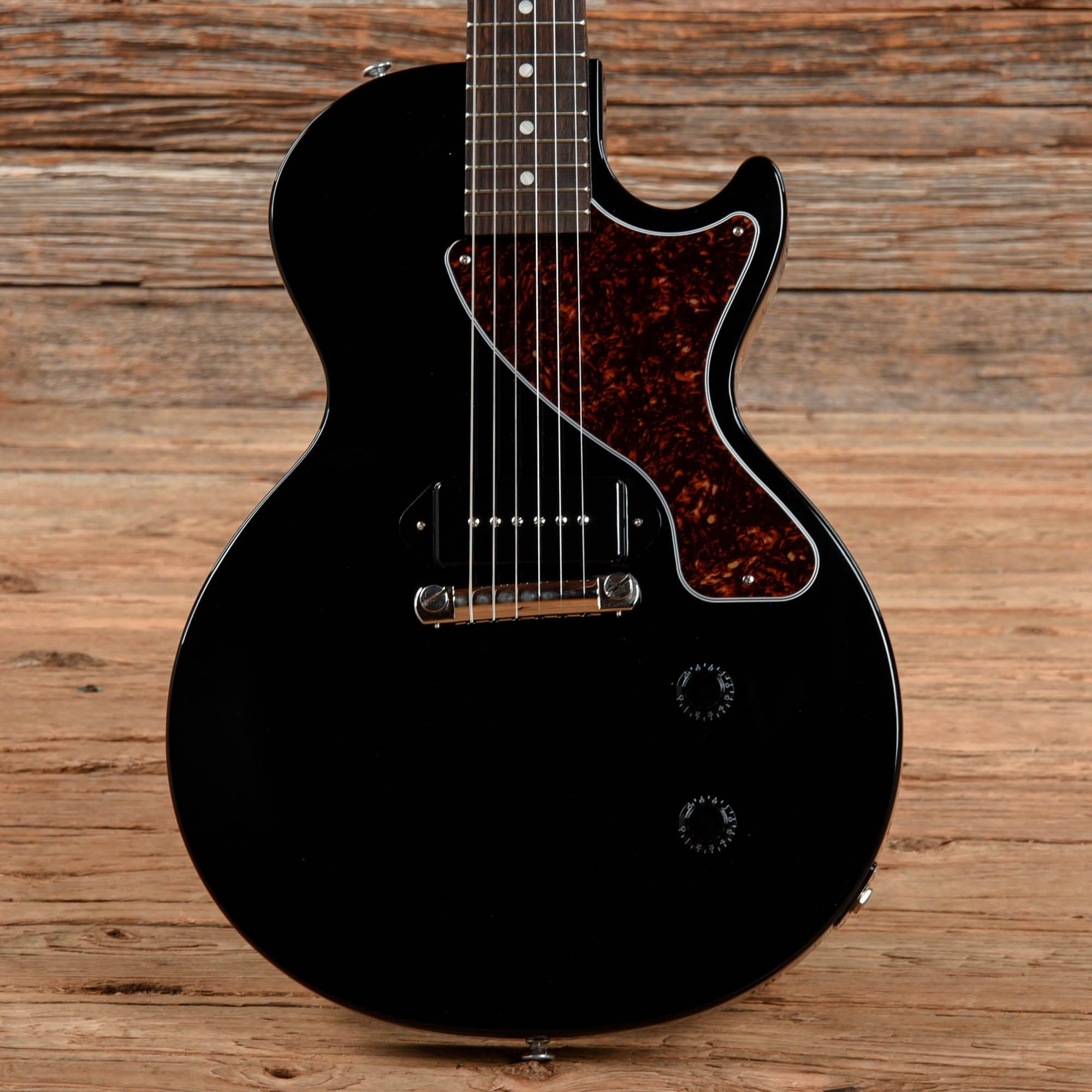 Gibson Les Paul Junior Ebony 2022 – Chicago Music Exchange