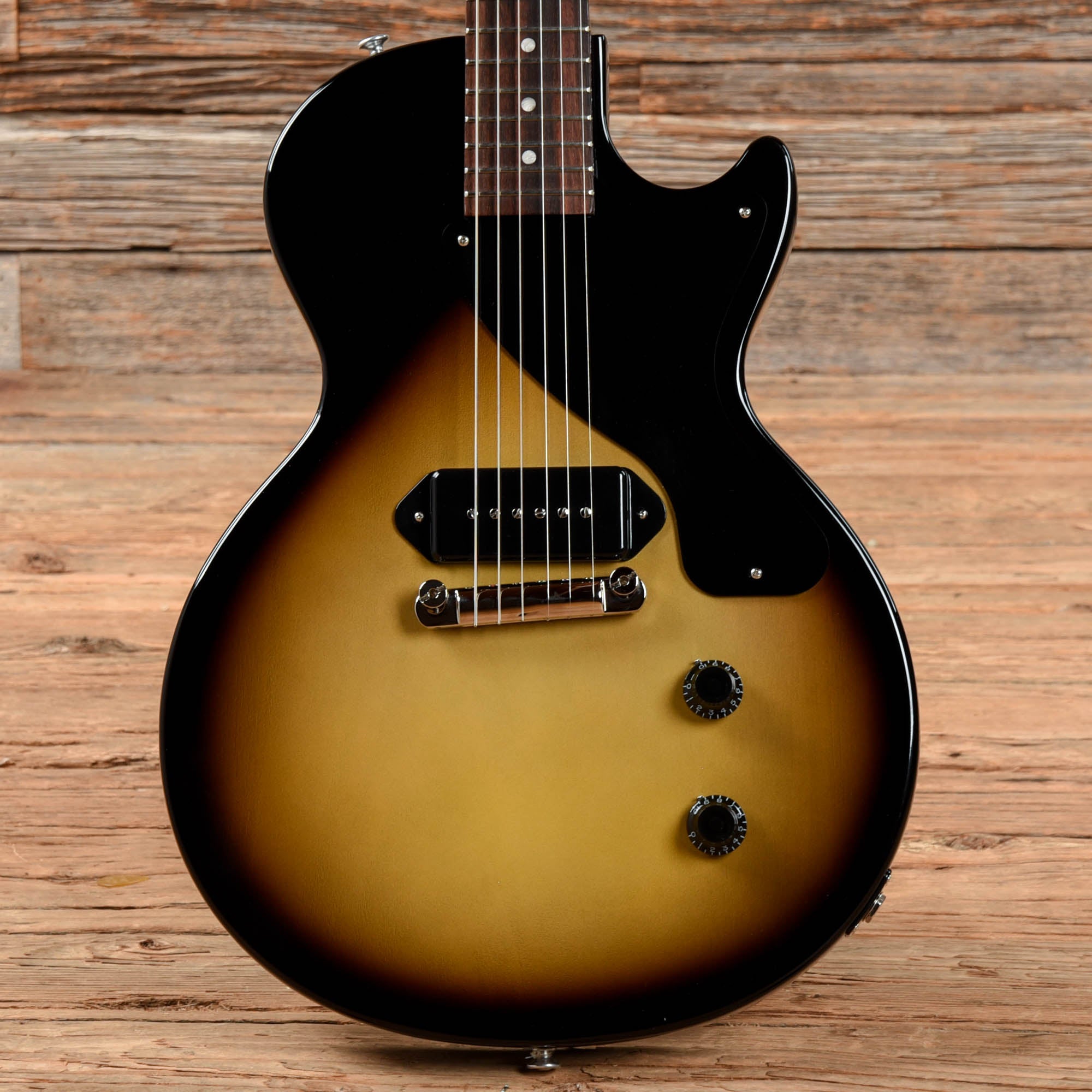 Gibson Les Paul Junior Sunburst 2023 – Chicago Music Exchange