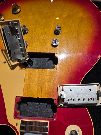 Gibson Les Paul KM Sunburst 1979 Electric Guitars / Solid Body