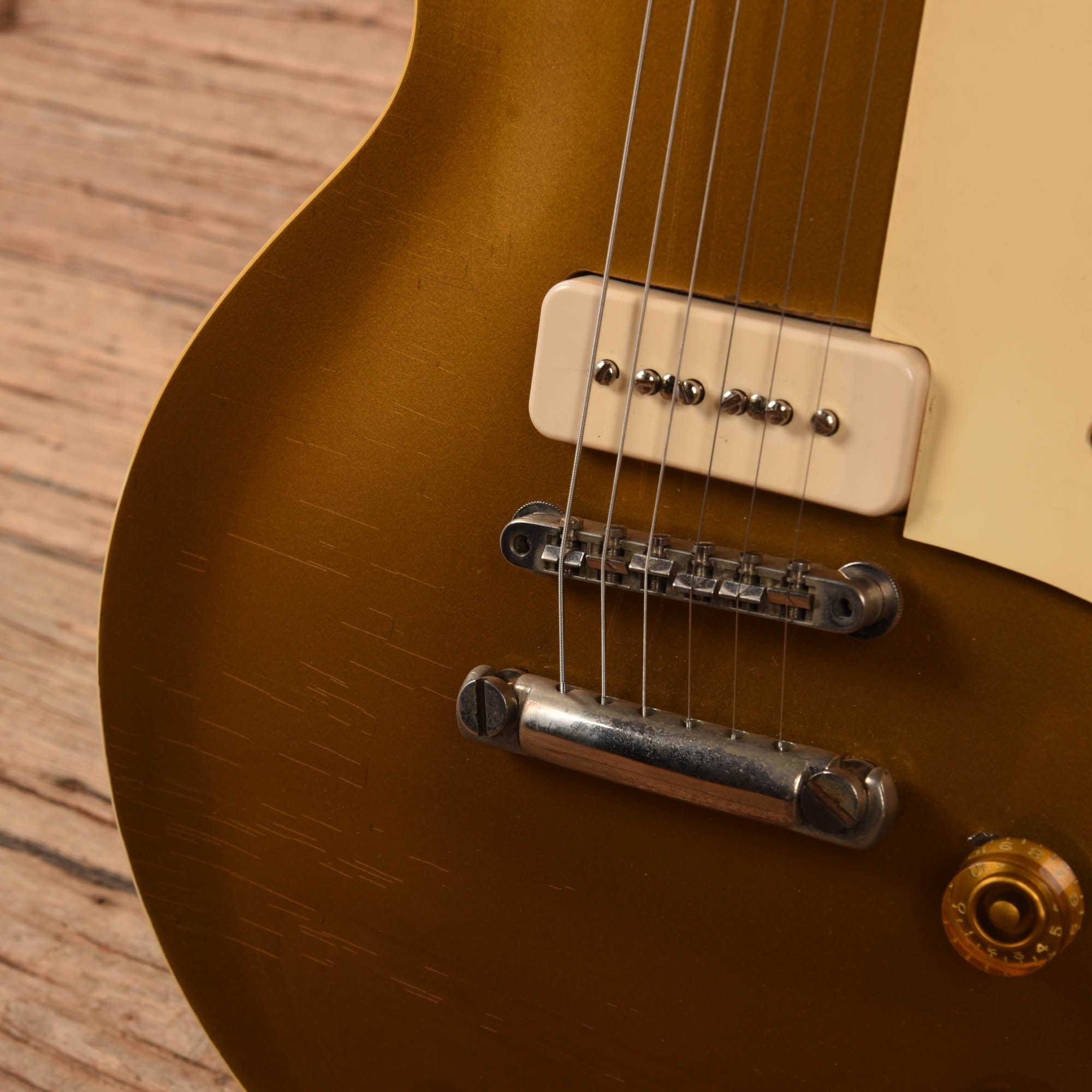 Gibson Les Paul Model 1955 Goldtop Electric Guitars / Solid Body