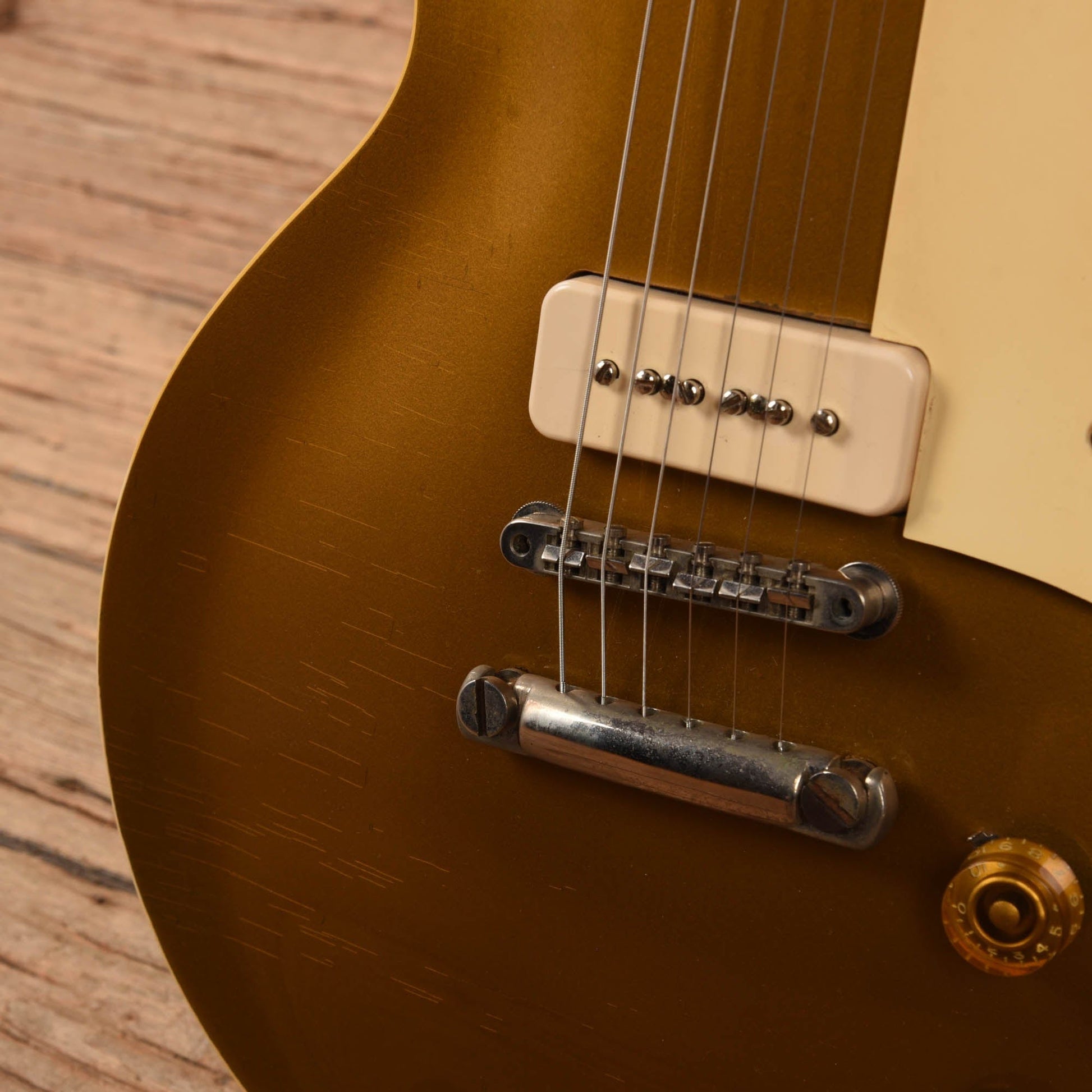 Gibson Les Paul Model 1955 Goldtop Electric Guitars / Solid Body