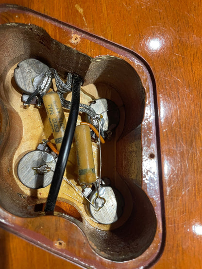 Gibson Les Paul Model 1955 Goldtop Electric Guitars / Solid Body