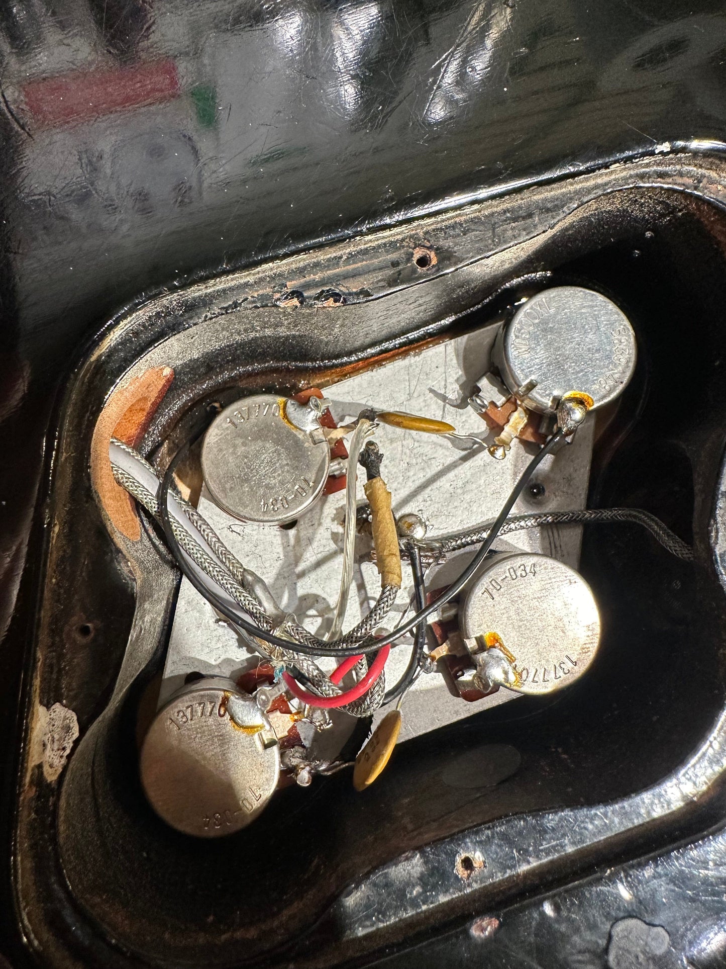 Gibson Les Paul Pro Deluxe Black 1977 Electric Guitars / Solid Body