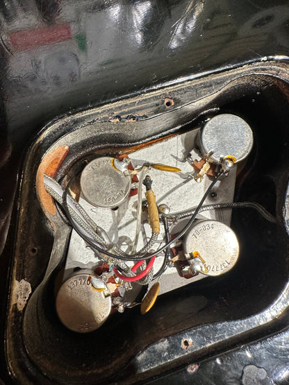 Gibson Les Paul Pro Deluxe Black 1977 Electric Guitars / Solid Body