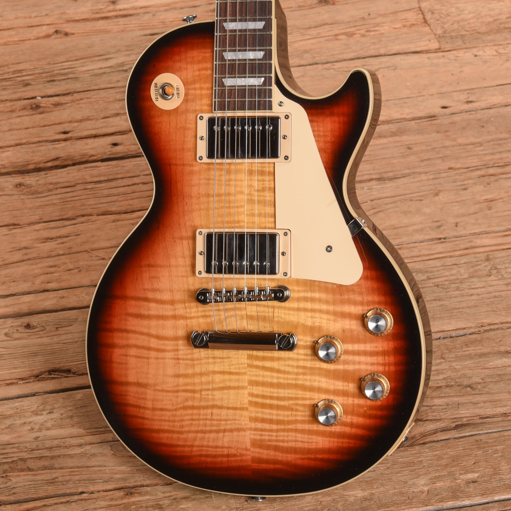 Gibson Les Paul Standard ‘60 “AAA Top” Gibson Les Paul Standard 60s w/ AAA Top Fireburst 2022 – Chicago