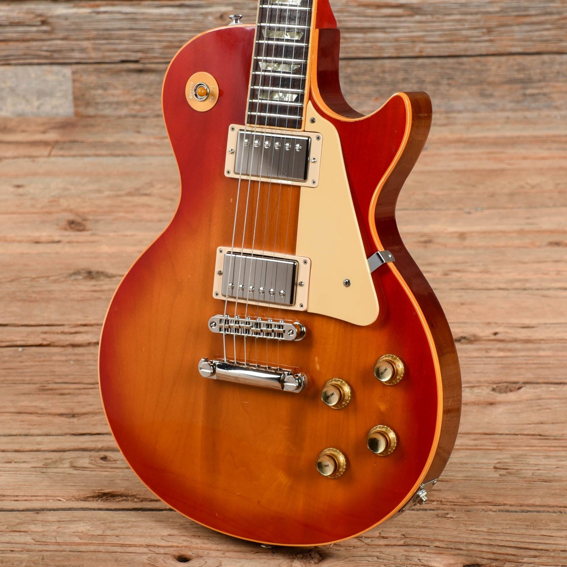 Gibson Les Paul Standard Cherry Sunburst 1978 Electric Guitars / Solid Body