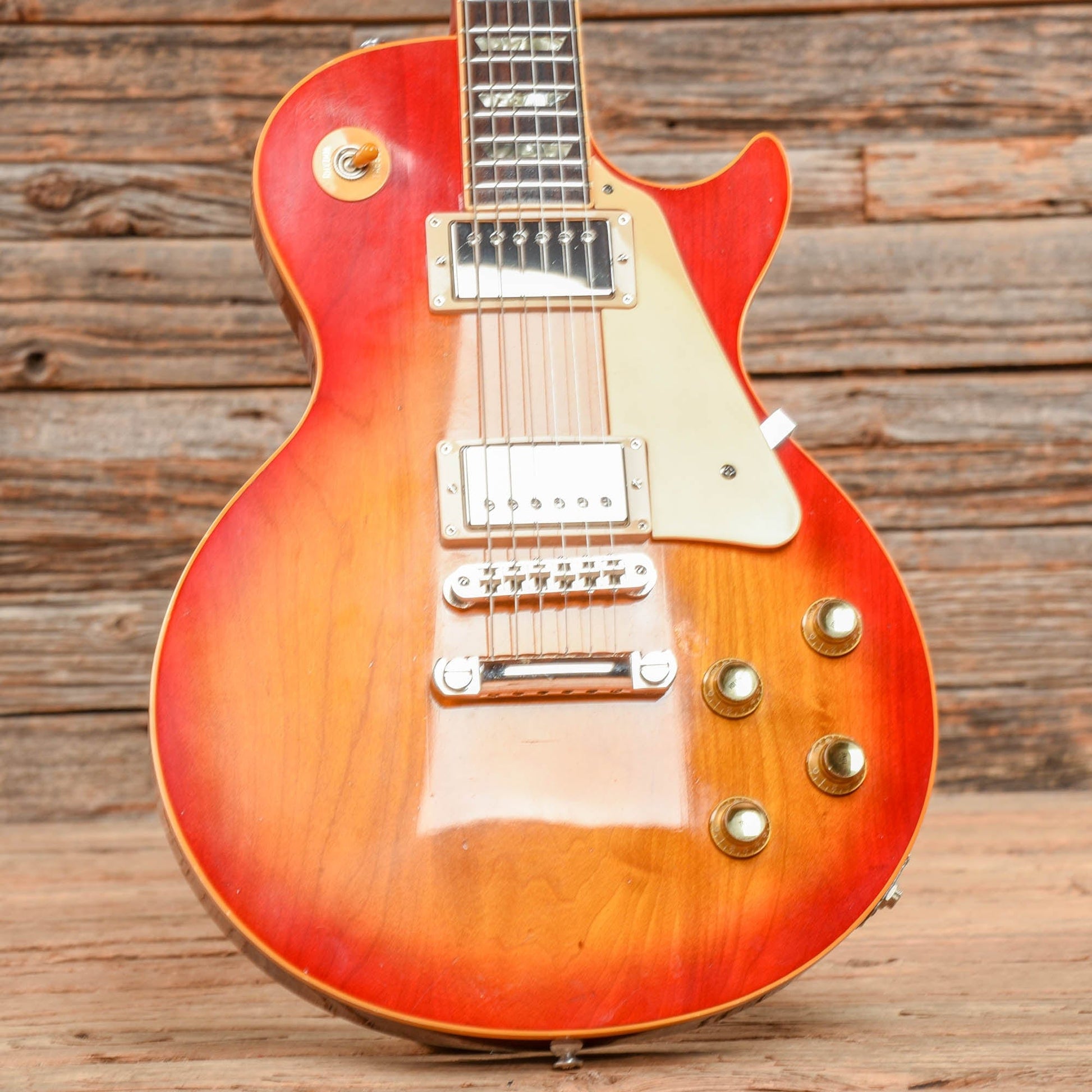 Gibson Les Paul Standard Cherry Sunburst 1978 Electric Guitars / Solid Body
