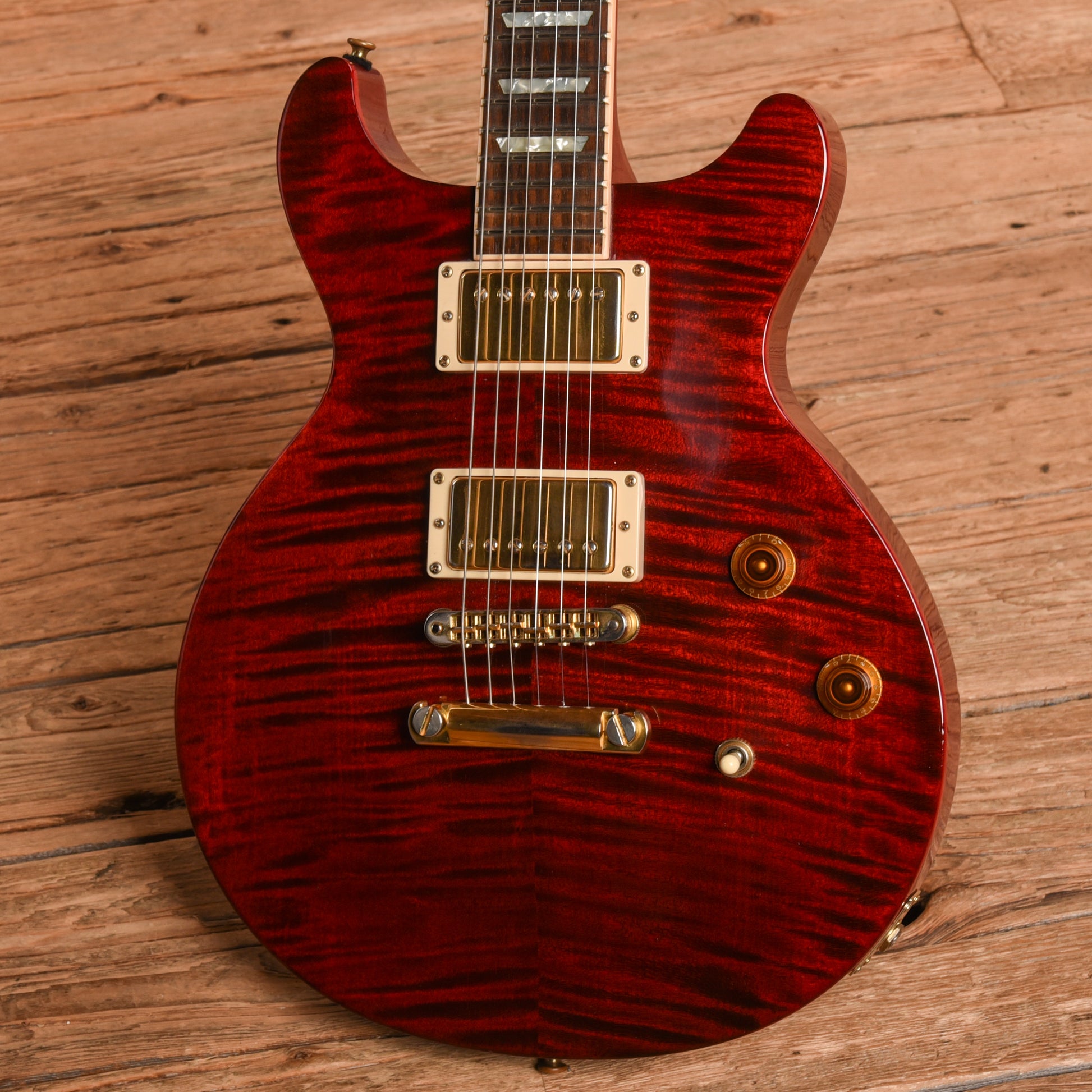 Gibson Les Paul Standard DC Cherry 2002 Electric Guitars / Solid Body