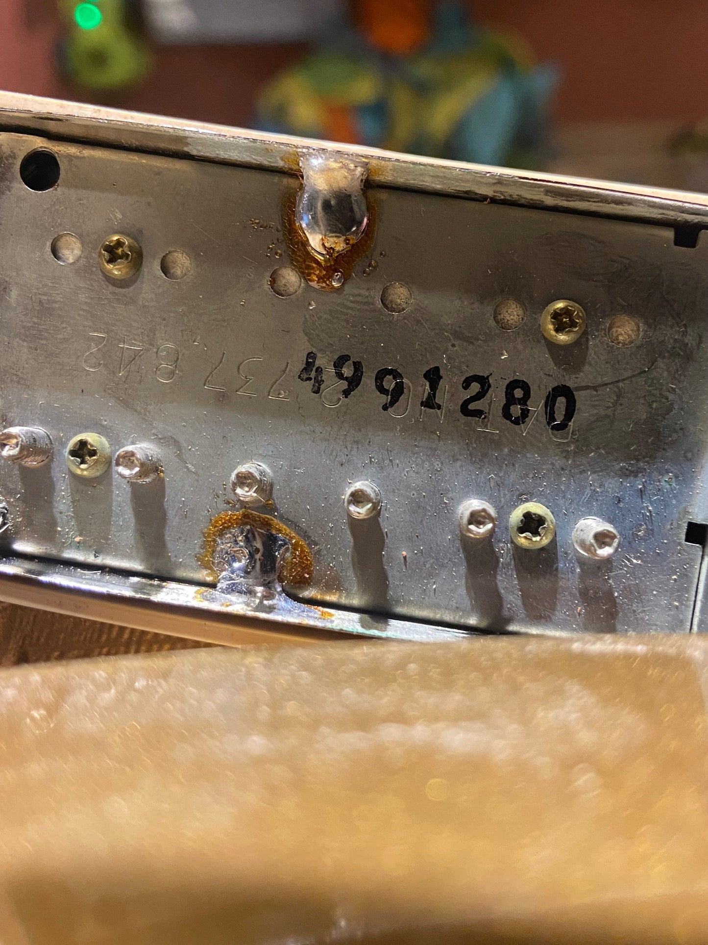 Gibson Les Paul Standard Goldtop 1980 Electric Guitars / Solid Body