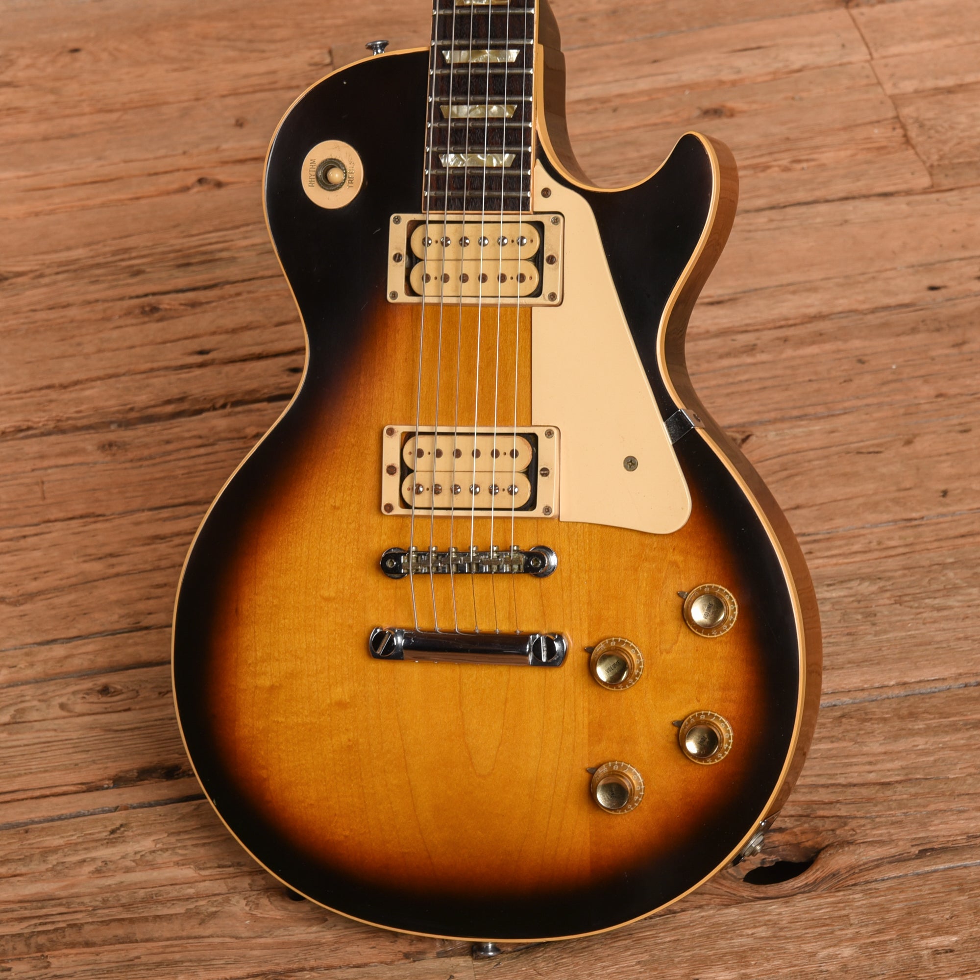 Gibson Les Paul Standard Sunburst 1974 Electric Guitars / Solid Body