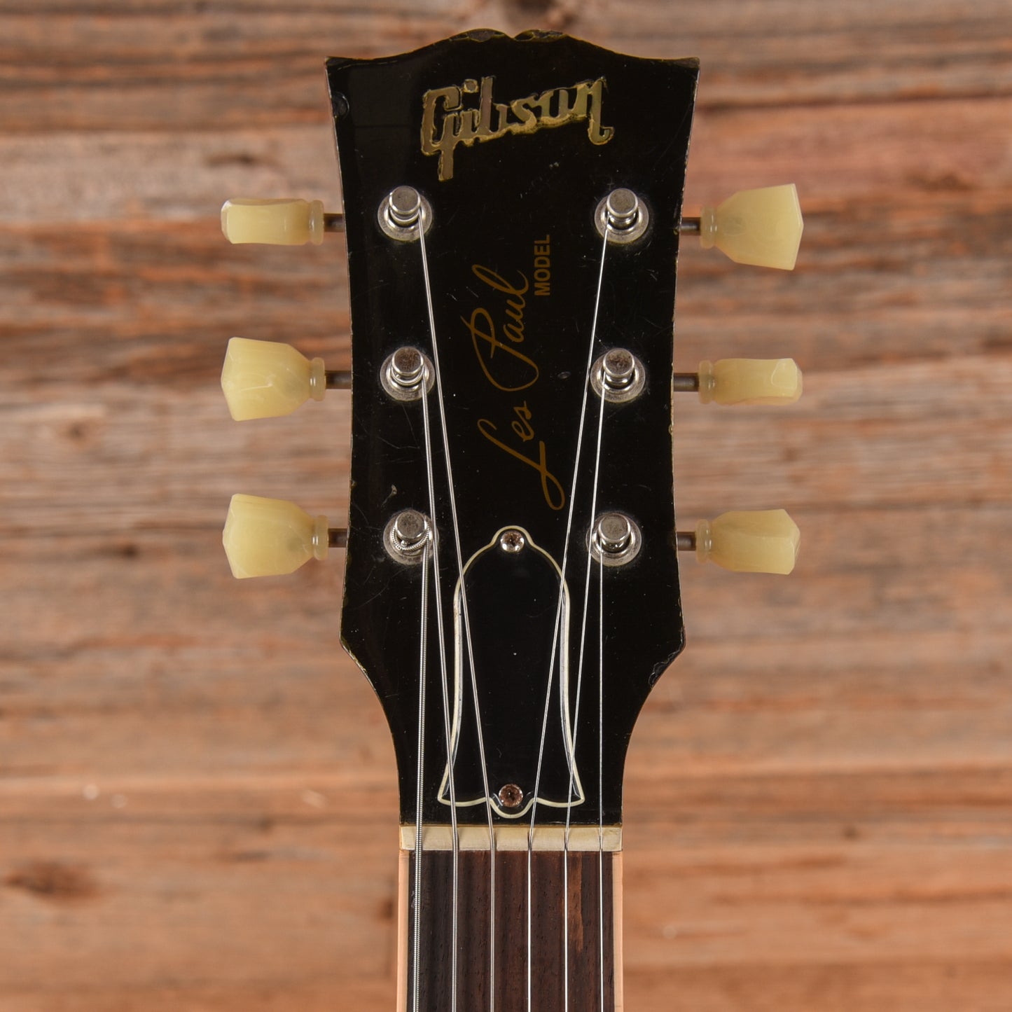 Gibson Les Paul Standard Sunburst 2005 Electric Guitars / Solid Body