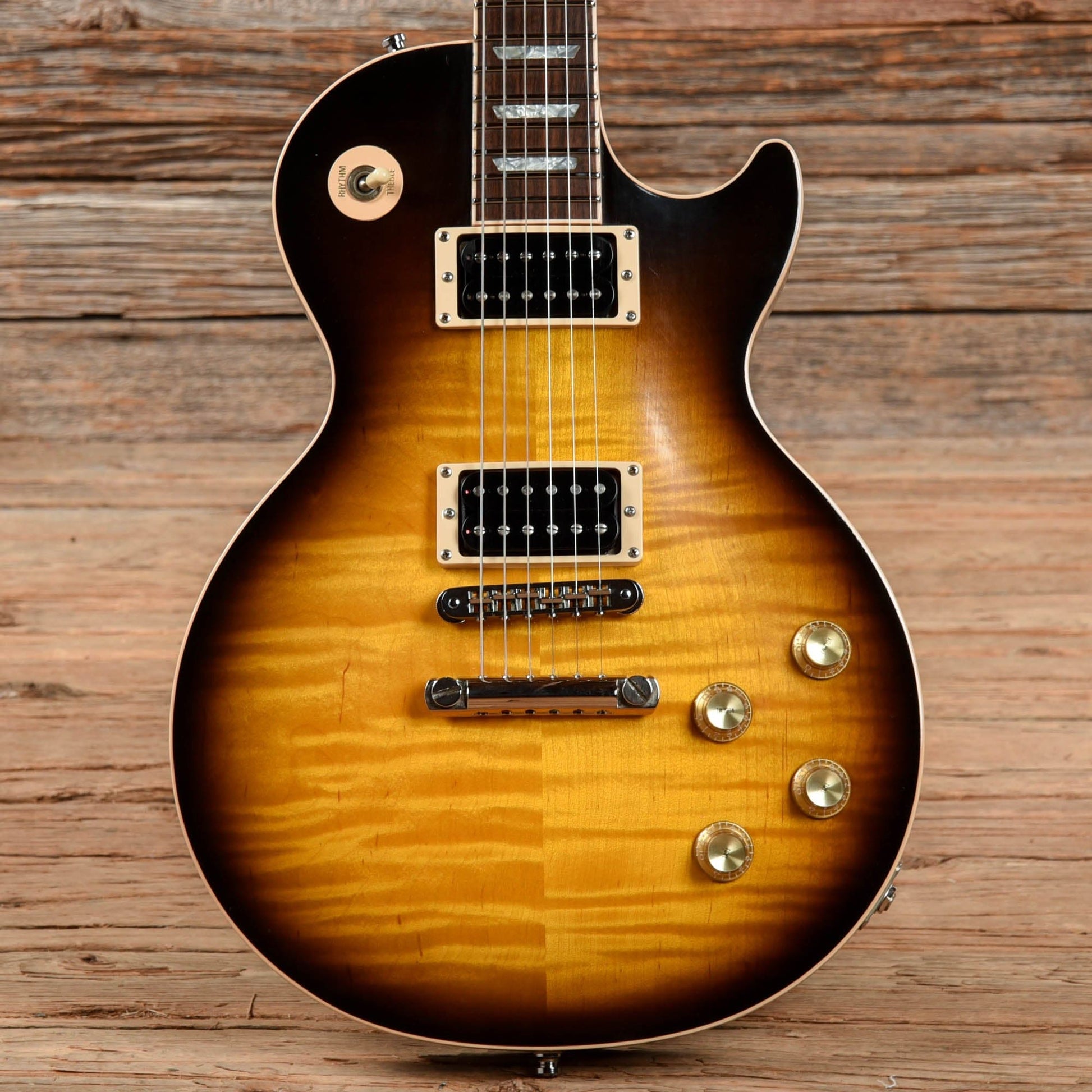 Gibson Les Paul Standard Vintage Sunburst 2001 Electric Guitars / Solid Body