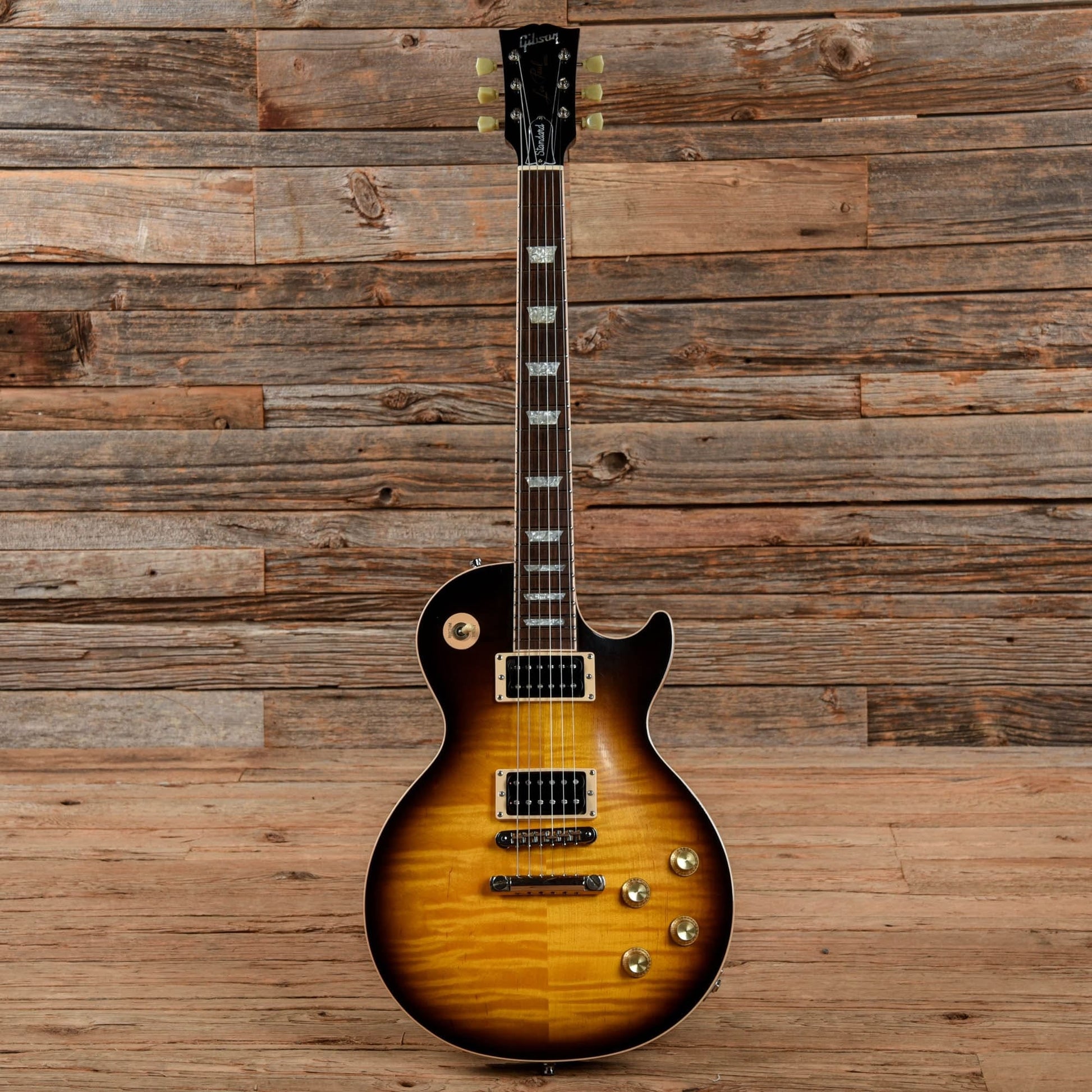 Gibson Les Paul Standard Vintage Sunburst 2001 Electric Guitars / Solid Body