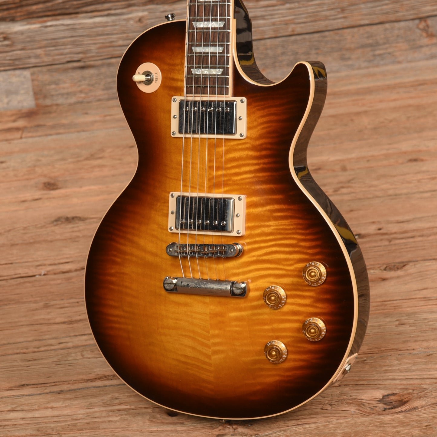 Gibson Les Paul Standard w/ 60's Neck Desert Burst 2004 Electric Guitars / Solid Body