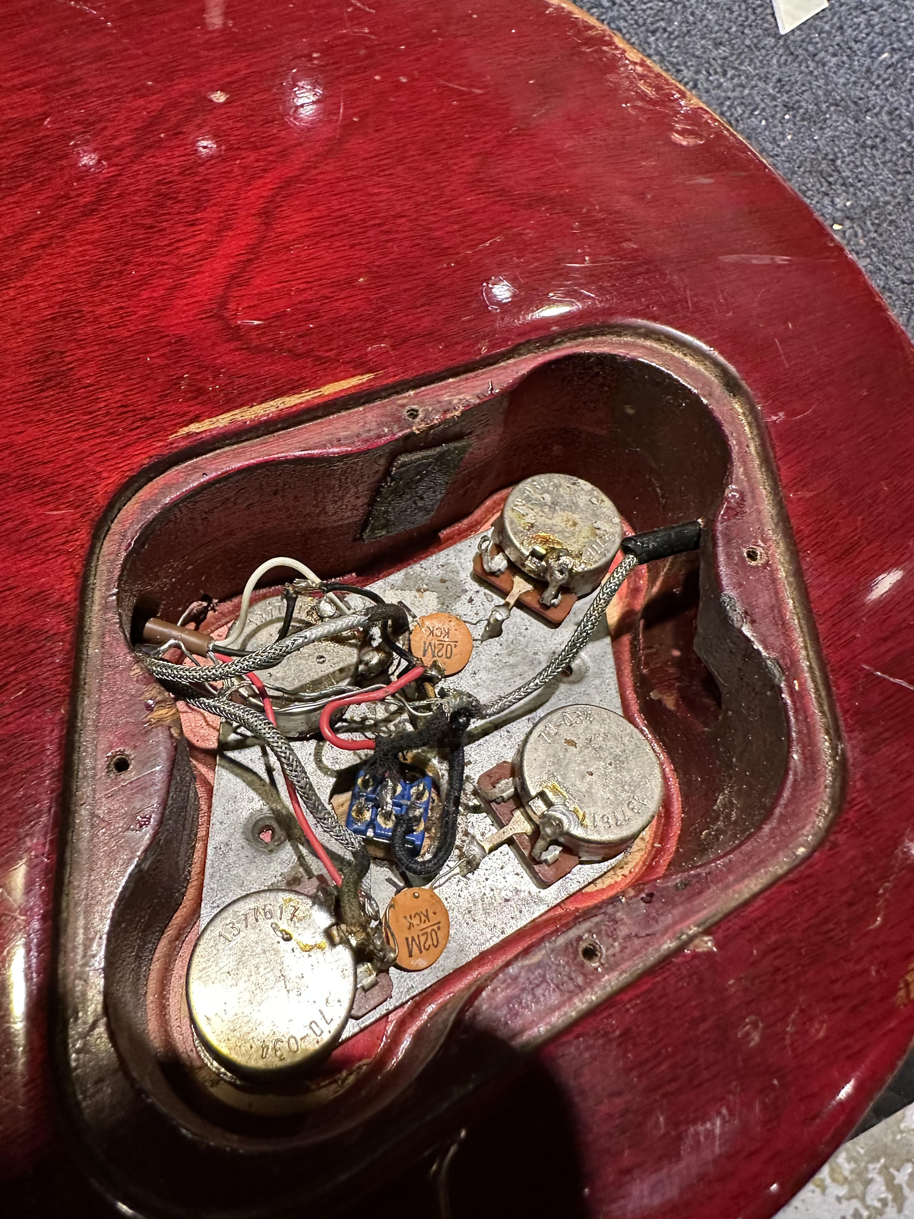 Gibson Les Paul Standard Wine Red 1976 Electric Guitars / Solid Body