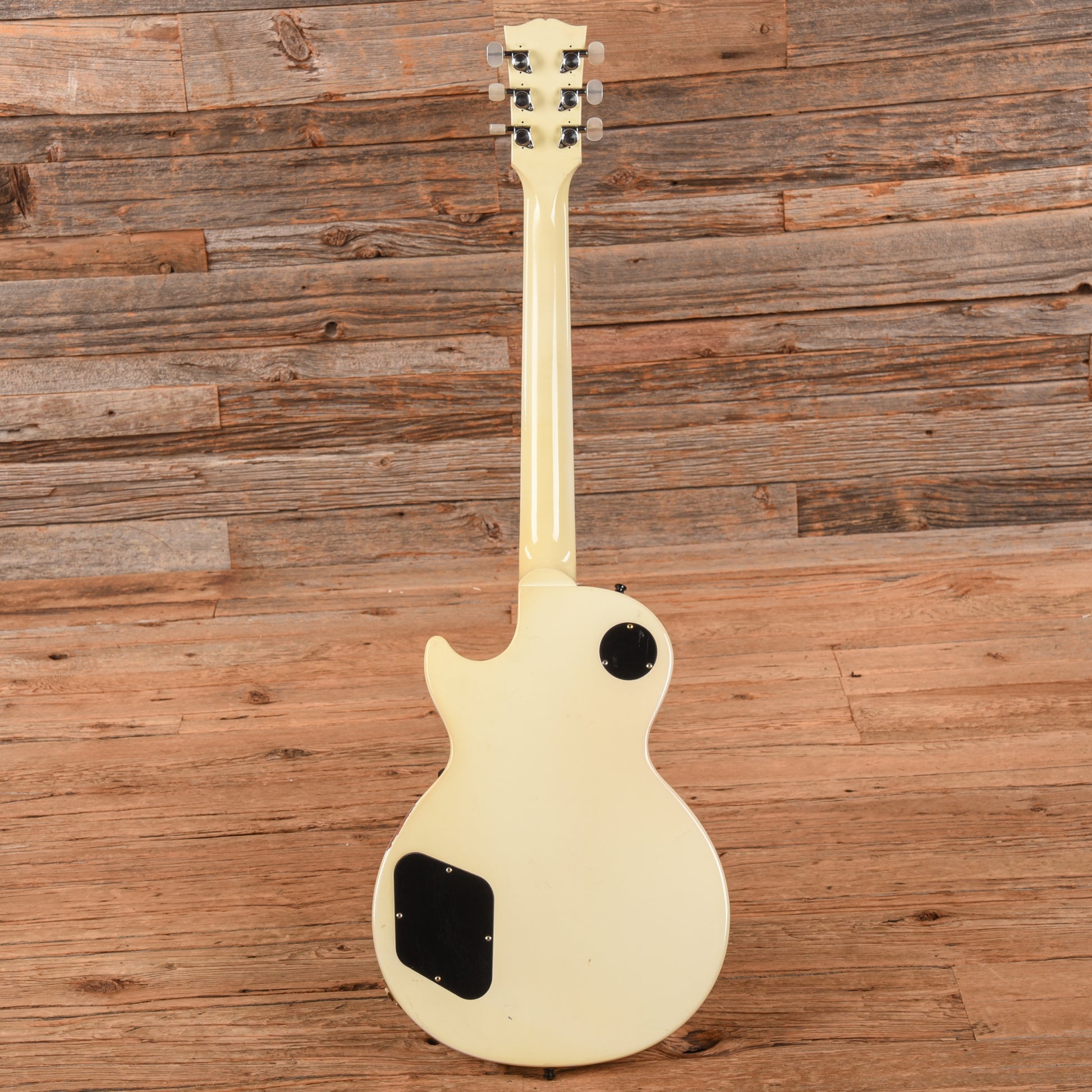 Gibson Les Paul Studio Alpine White 2006 Electric Guitars / Solid Body