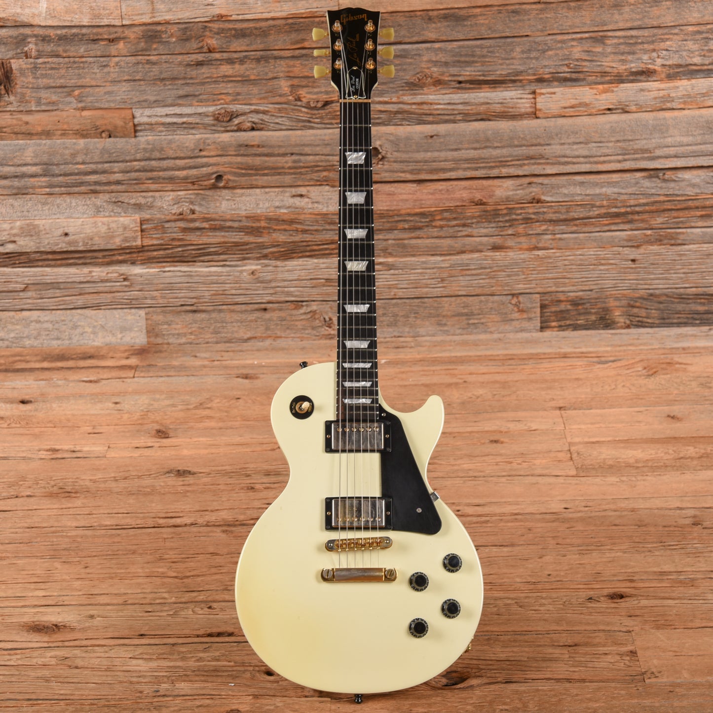 Gibson Les Paul Studio Alpine White 2011 Electric Guitars / Solid Body