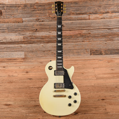 Gibson Les Paul Studio Alpine White 2011 Electric Guitars / Solid Body